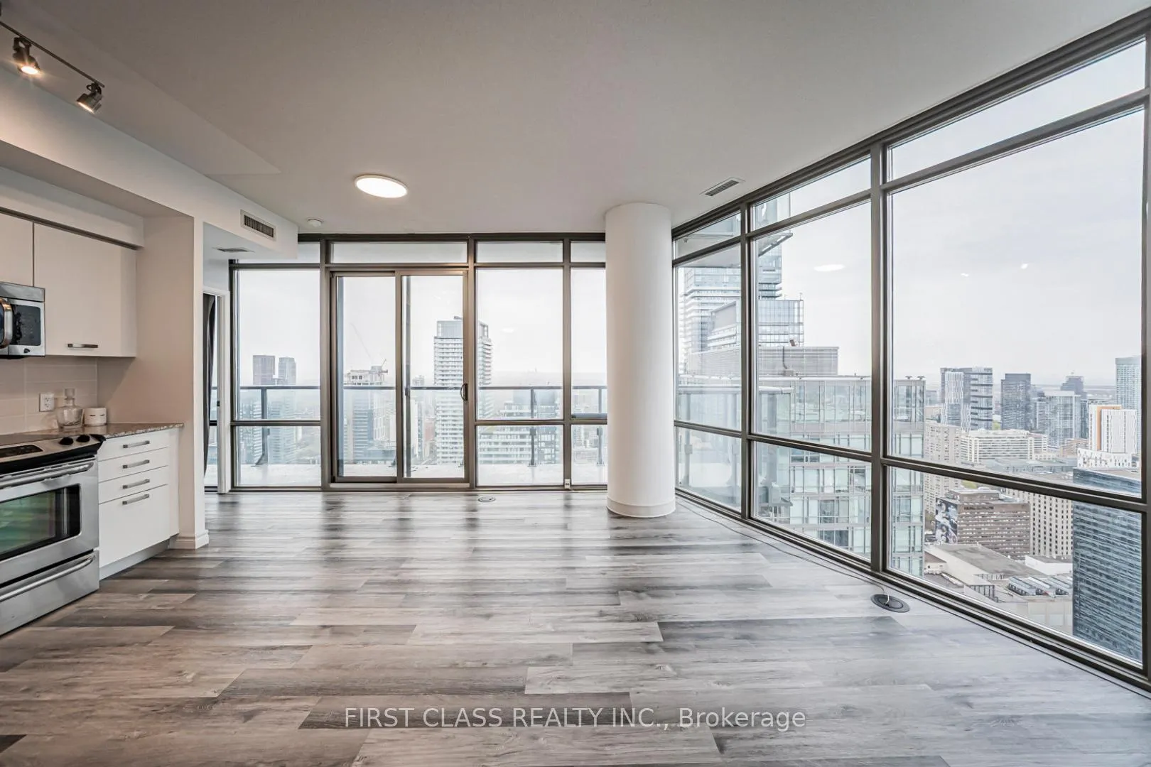 Photo 22 of Unit 4608, 832 Bay Street, Toronto, Bay Street Corridor — HOMEH