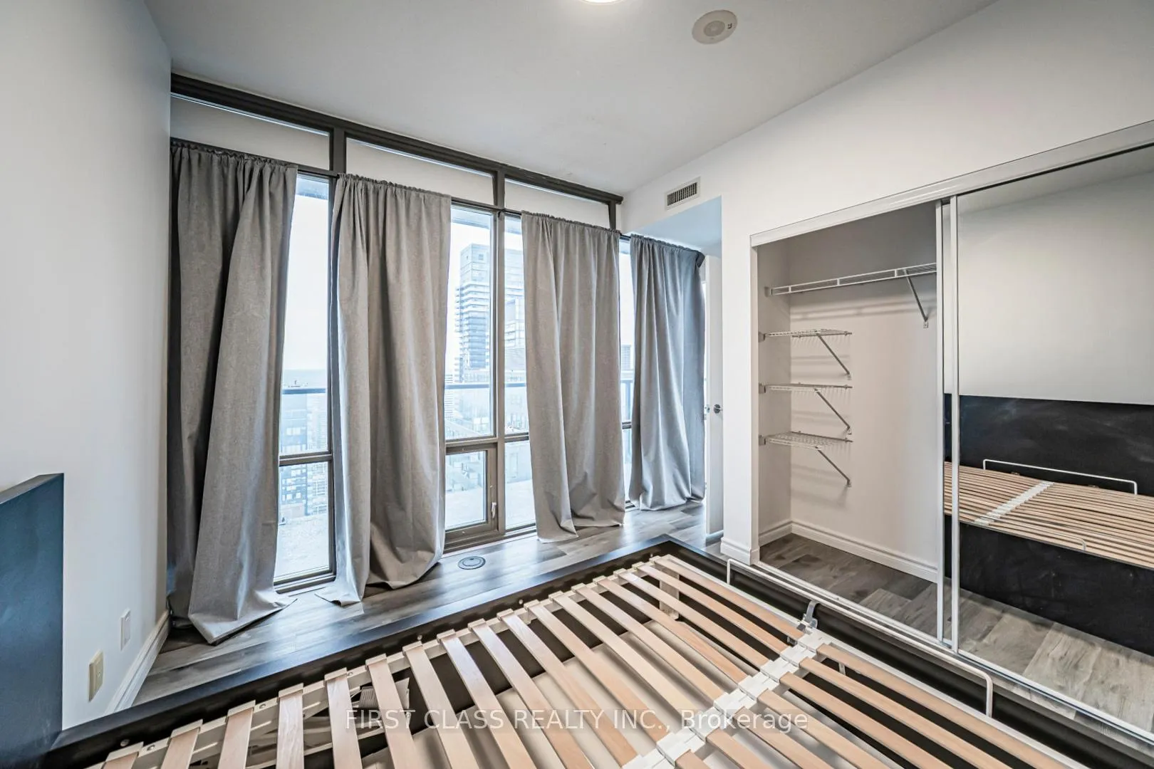 Photo 31 of Unit 4608, 832 Bay Street, Toronto, Bay Street Corridor — HOMEH