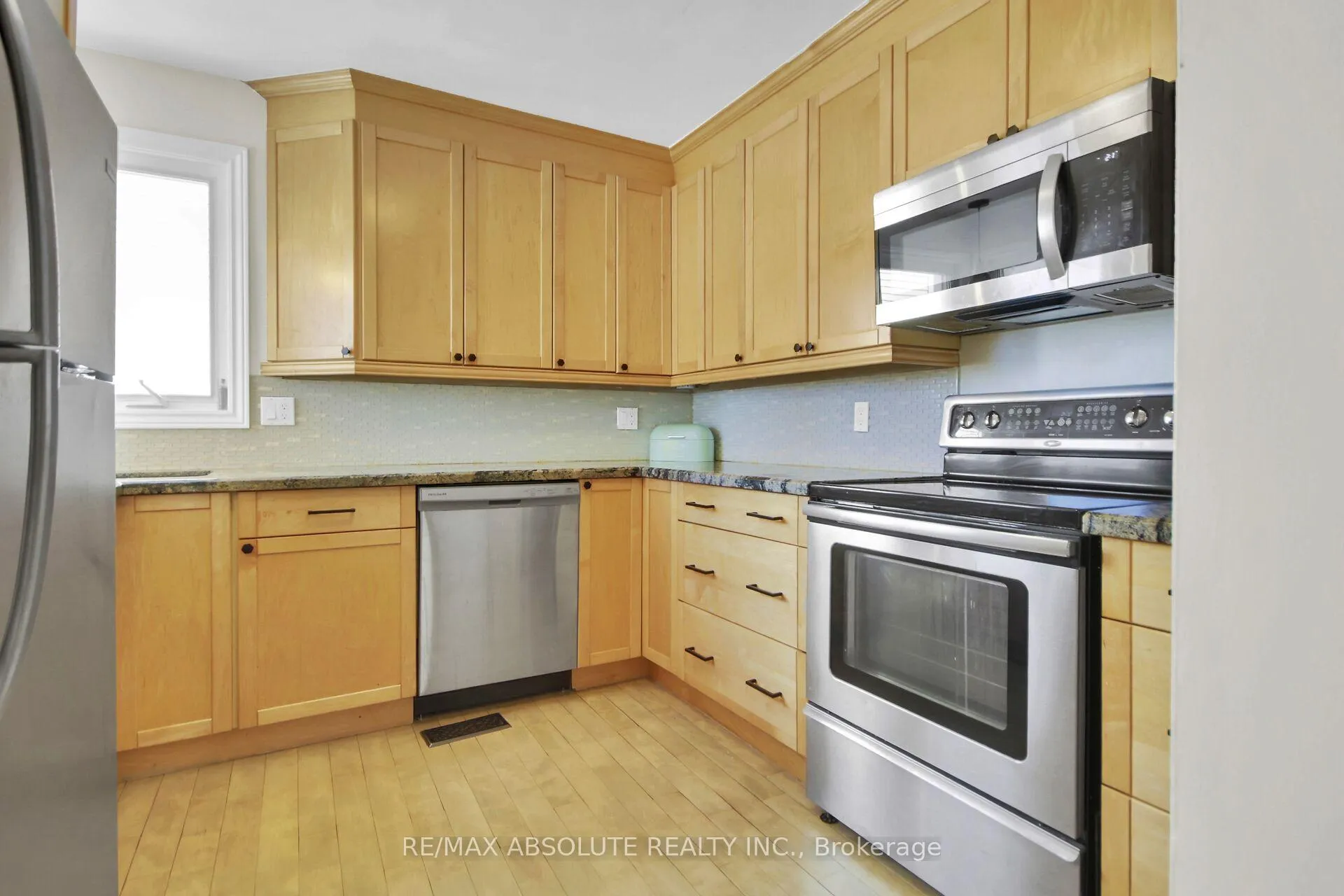 Photo 19 of 294 Turnstone Court, Ottawa, Chatelaine Village — HOMEH