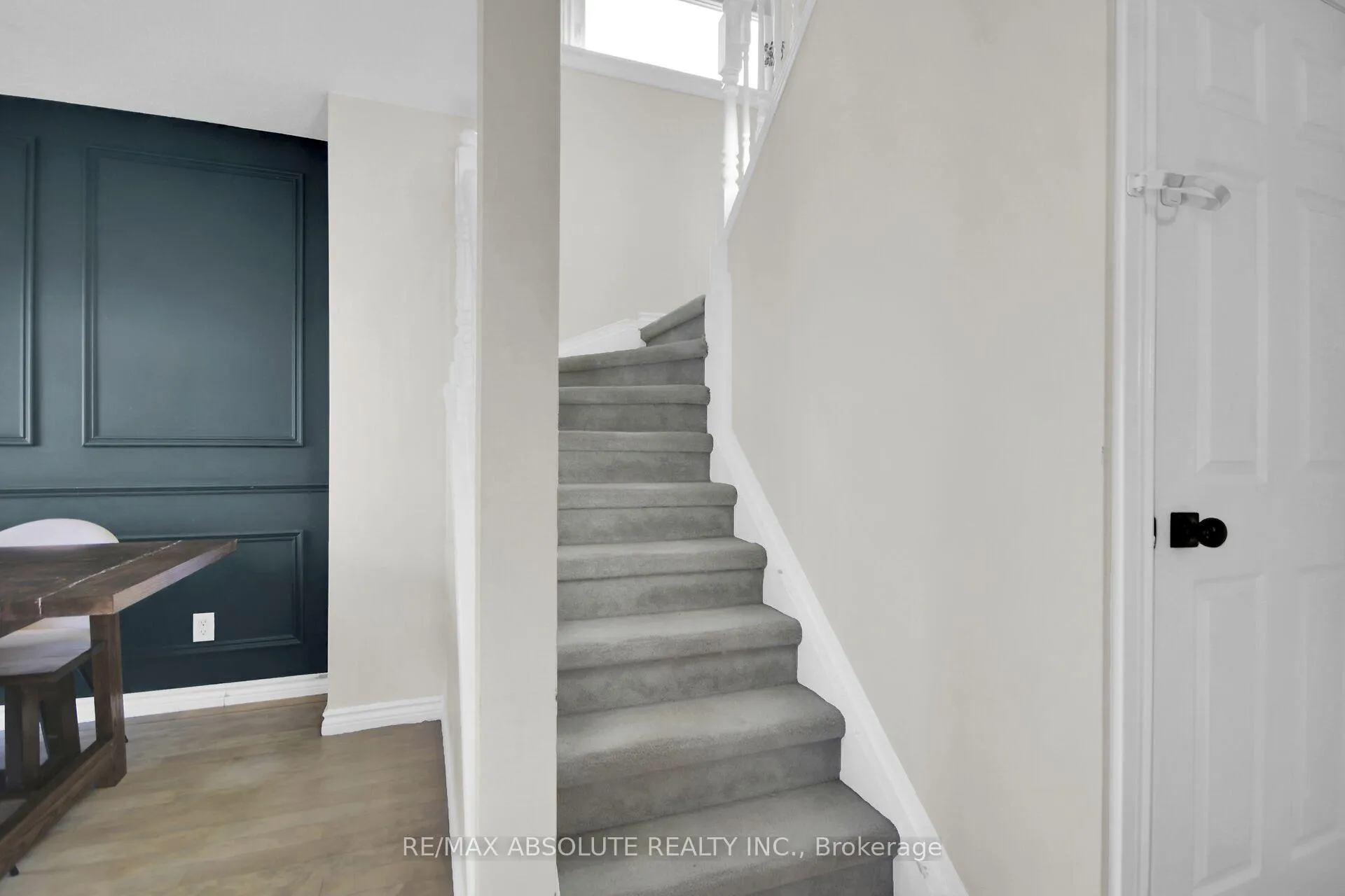 Photo 23 of 294 Turnstone Court, Ottawa, Chatelaine Village — HOMEH