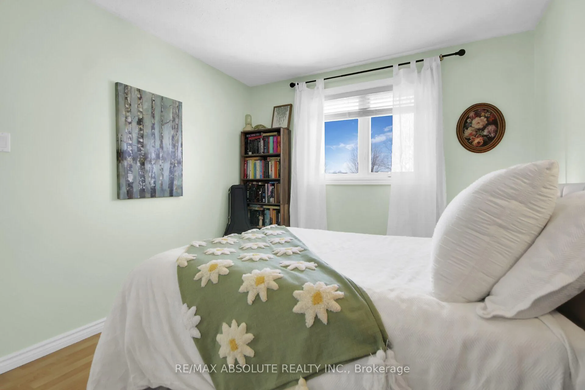 Photo 33 of 294 Turnstone Court, Ottawa, Chatelaine Village — HOMEH