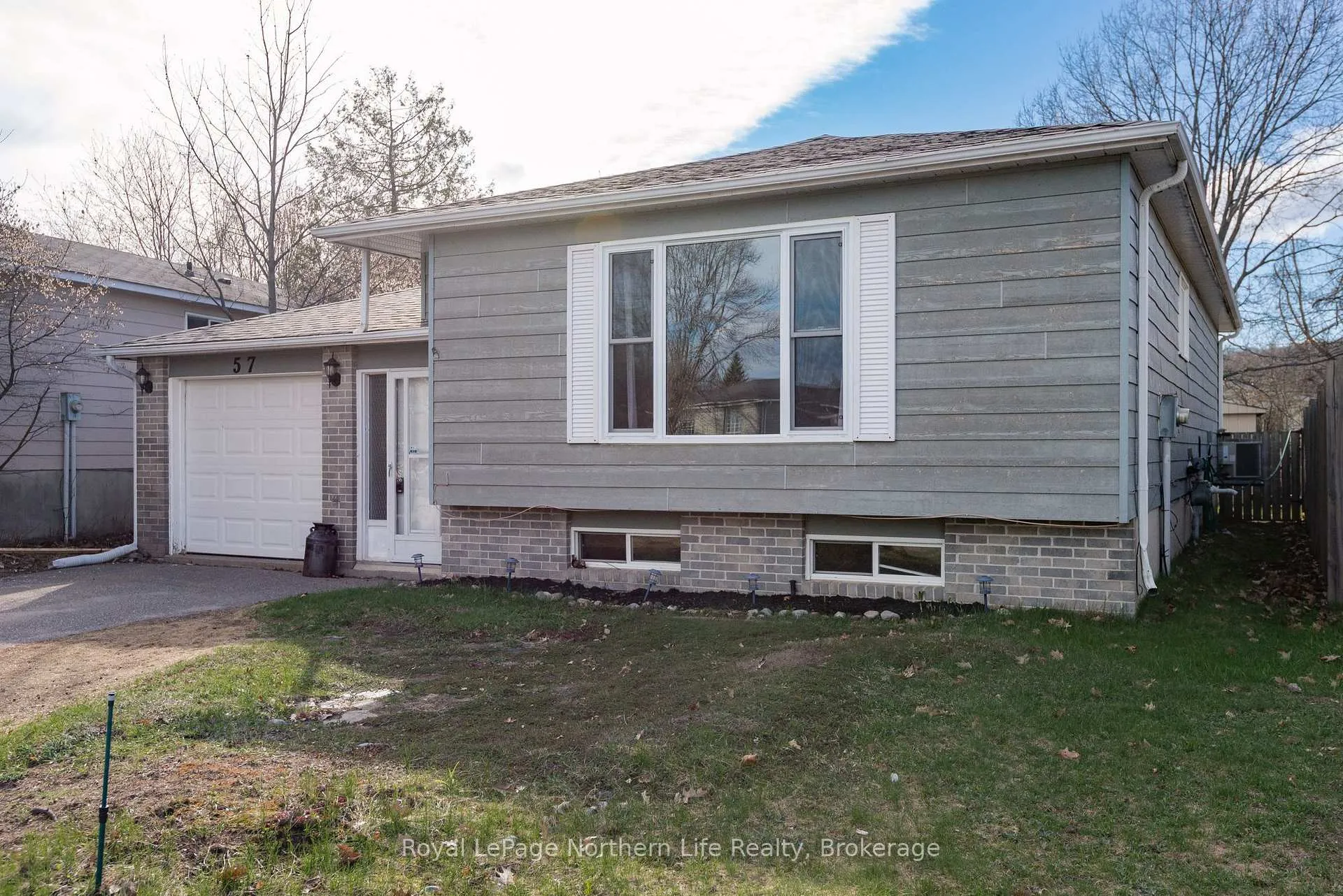 Photo 3 of 57 Nancy Drive, North Bay, College Heights — HOMEH