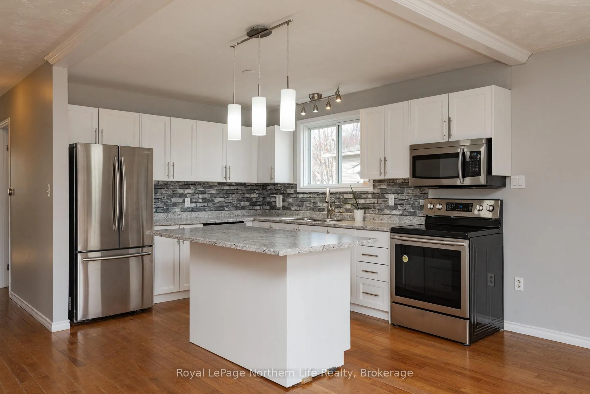 Photo 12 of 57 Nancy Drive, North Bay, College Heights — HOMEH