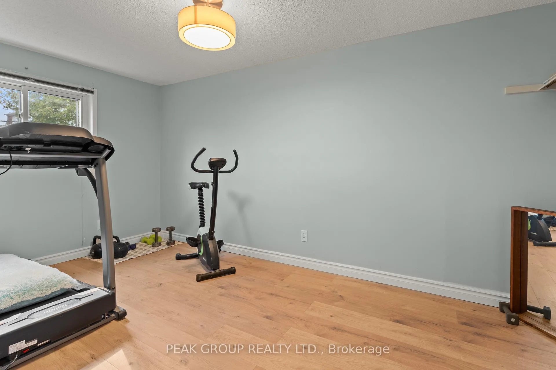 Photo 25 of 26 Tara Crescent, Thorold, Confederation Heights — HOMEH