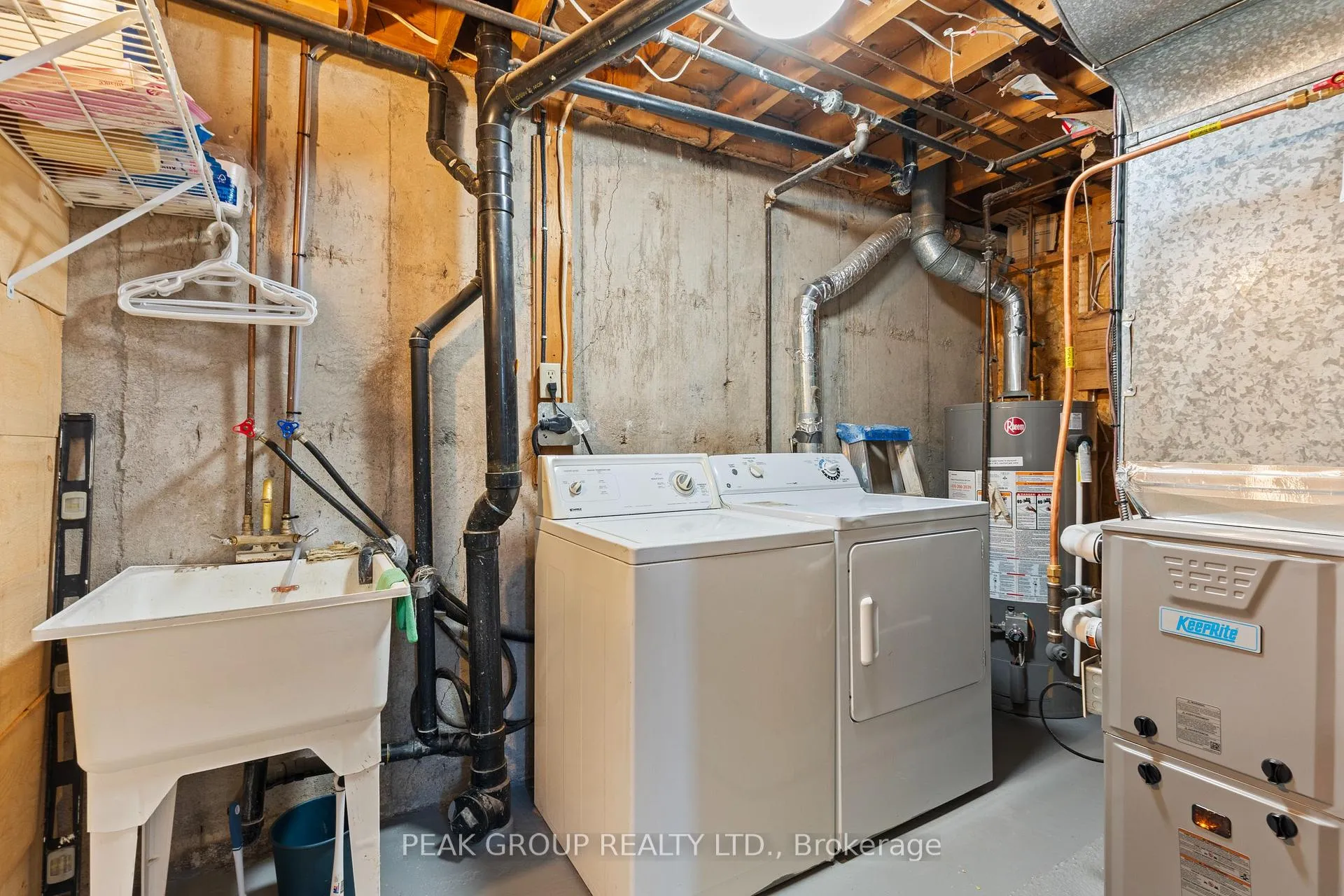 Photo 26 of 26 Tara Crescent, Thorold, Confederation Heights — HOMEH