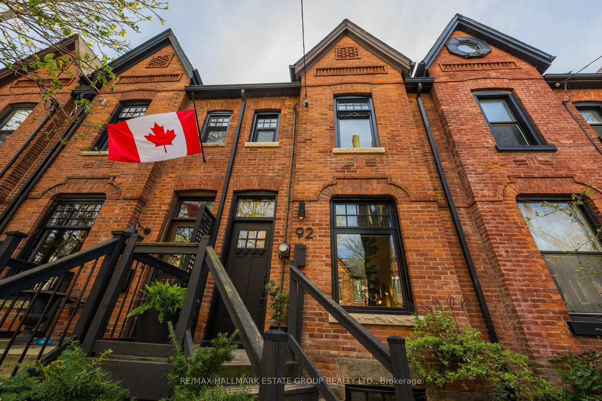 Front of 92 Hamilton Street
