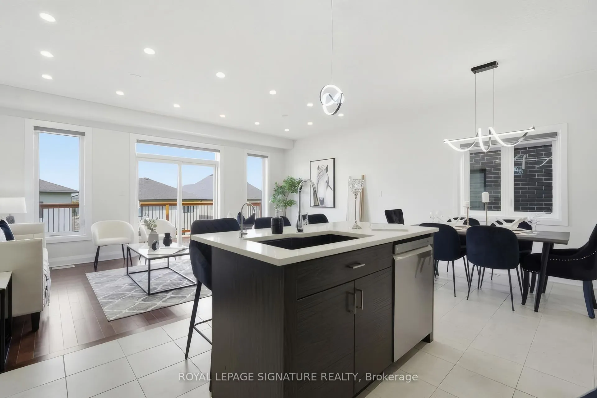 Photo 7 of 512 Nathalie Crescent, Kitchener — HOMEH