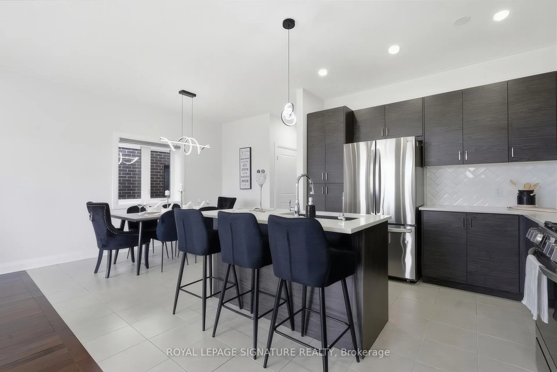 Photo 18 of 512 Nathalie Crescent, Kitchener — HOMEH