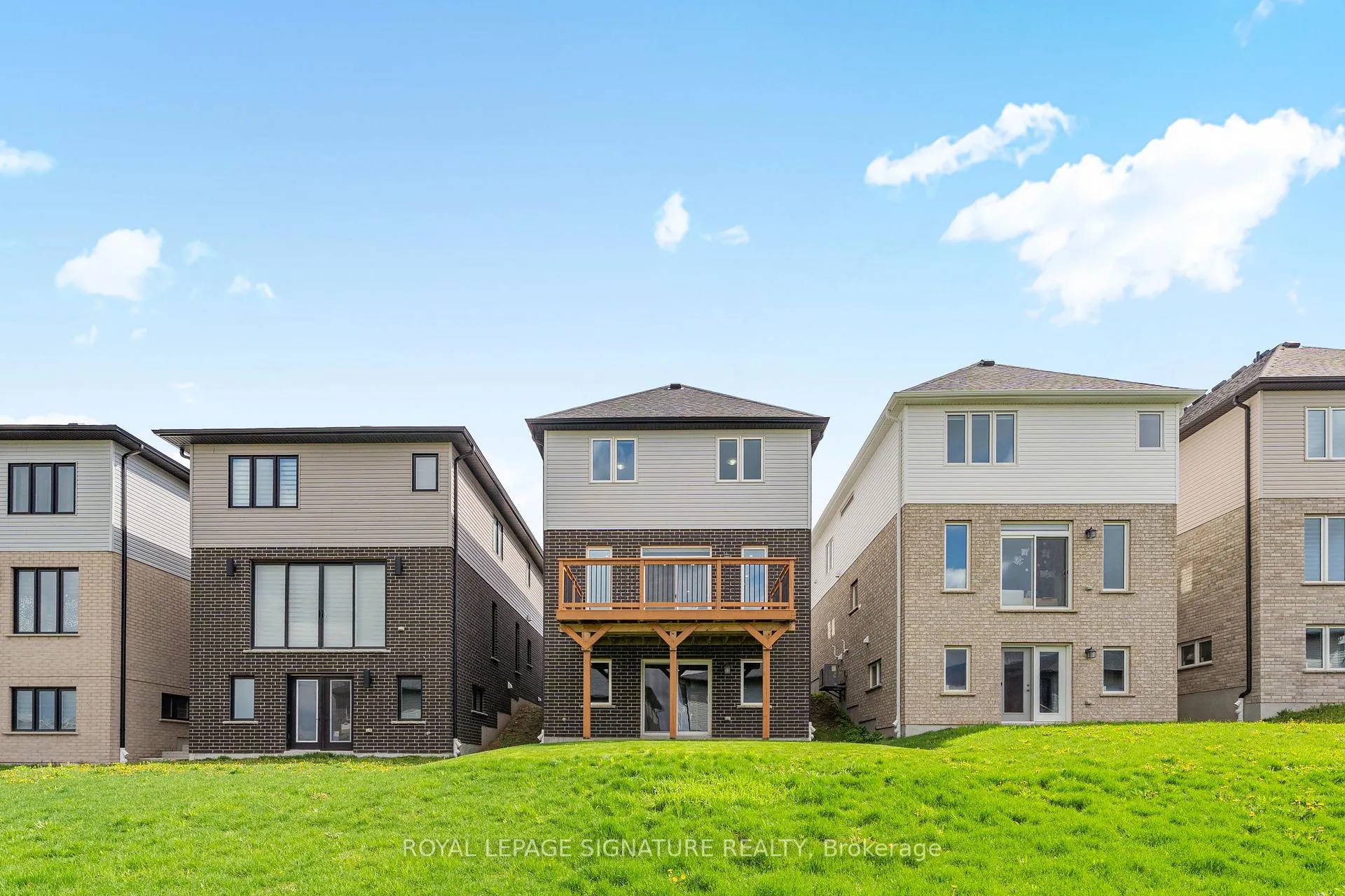 Photo 38 of 512 Nathalie Crescent, Kitchener — HOMEH