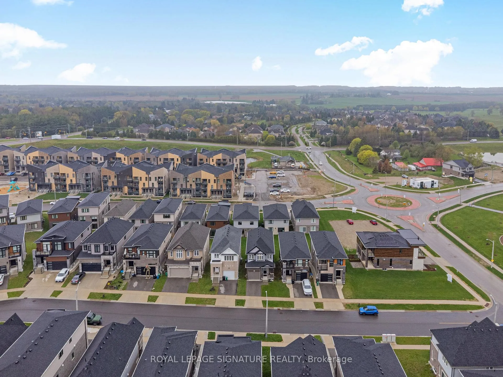 Photo 40 of 512 Nathalie Crescent, Kitchener — HOMEH