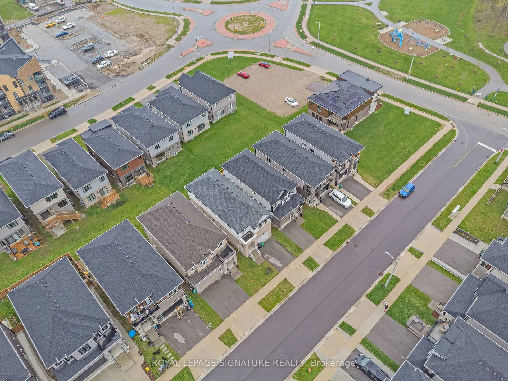 Photo 49 of 512 Nathalie Crescent, Kitchener — HOMEH