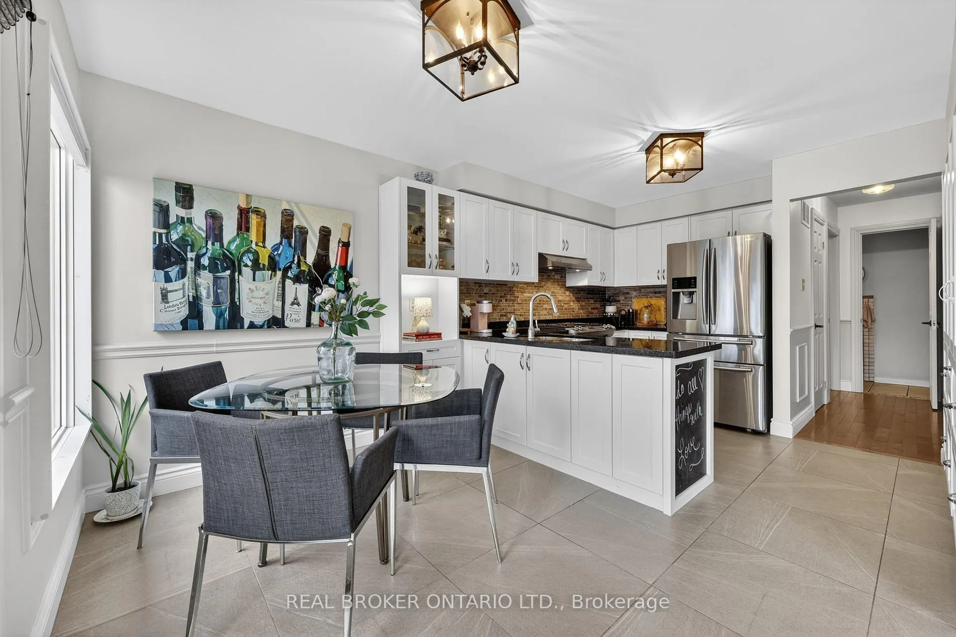 Photo 9 of 267 John Bowser Crescent, Newmarket, Glenway Estates — HOMEH