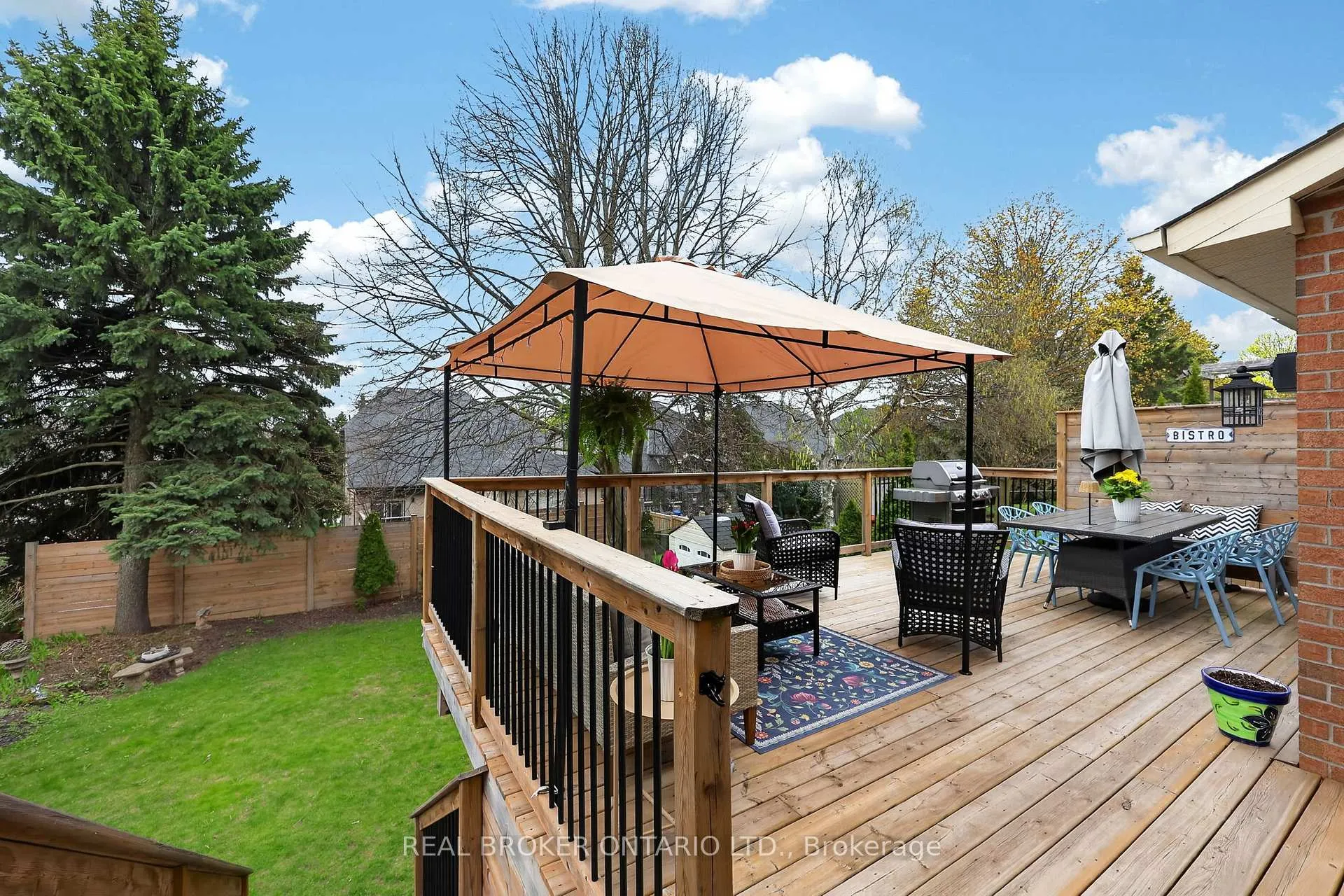 Photo 44 of 267 John Bowser Crescent, Newmarket, Glenway Estates — HOMEH