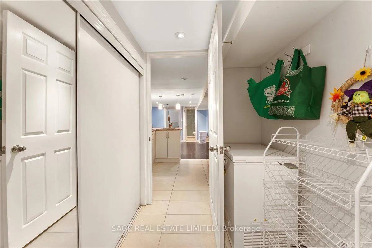 Photo 5 of Unit Lower, 207 Cedarvale Avenue, Toronto, Woodbine-Lumsden — HOMEH