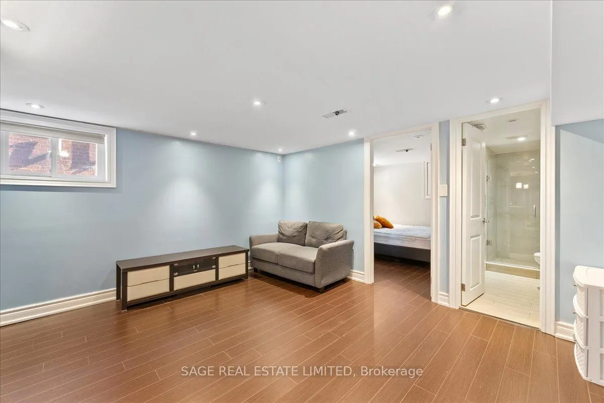 Photo 11 of Unit Lower, 207 Cedarvale Avenue, Toronto, Woodbine-Lumsden — HOMEH