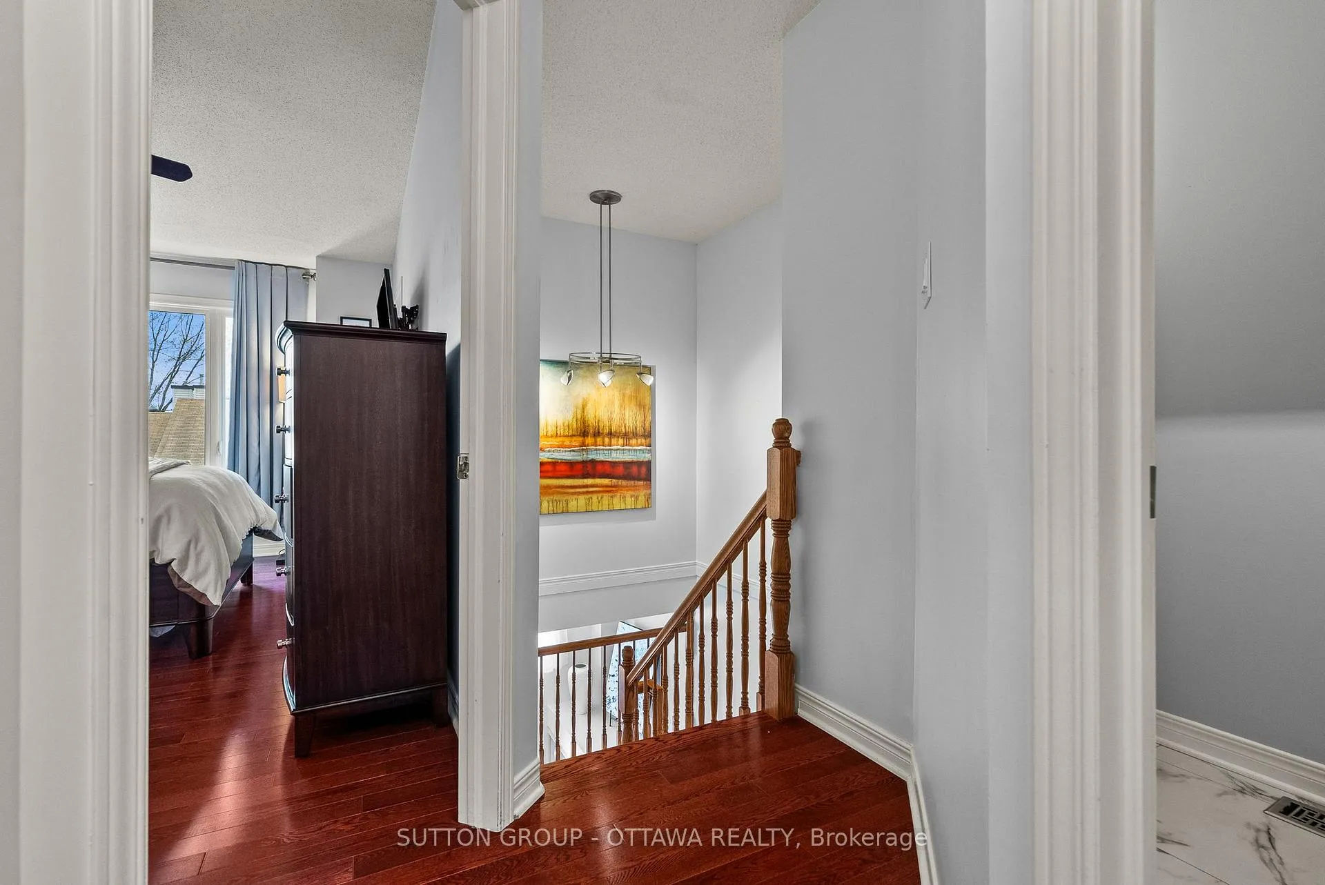 Photo 24 of 97 Corsica Private, Ottawa, Riverview Park — HOMEH