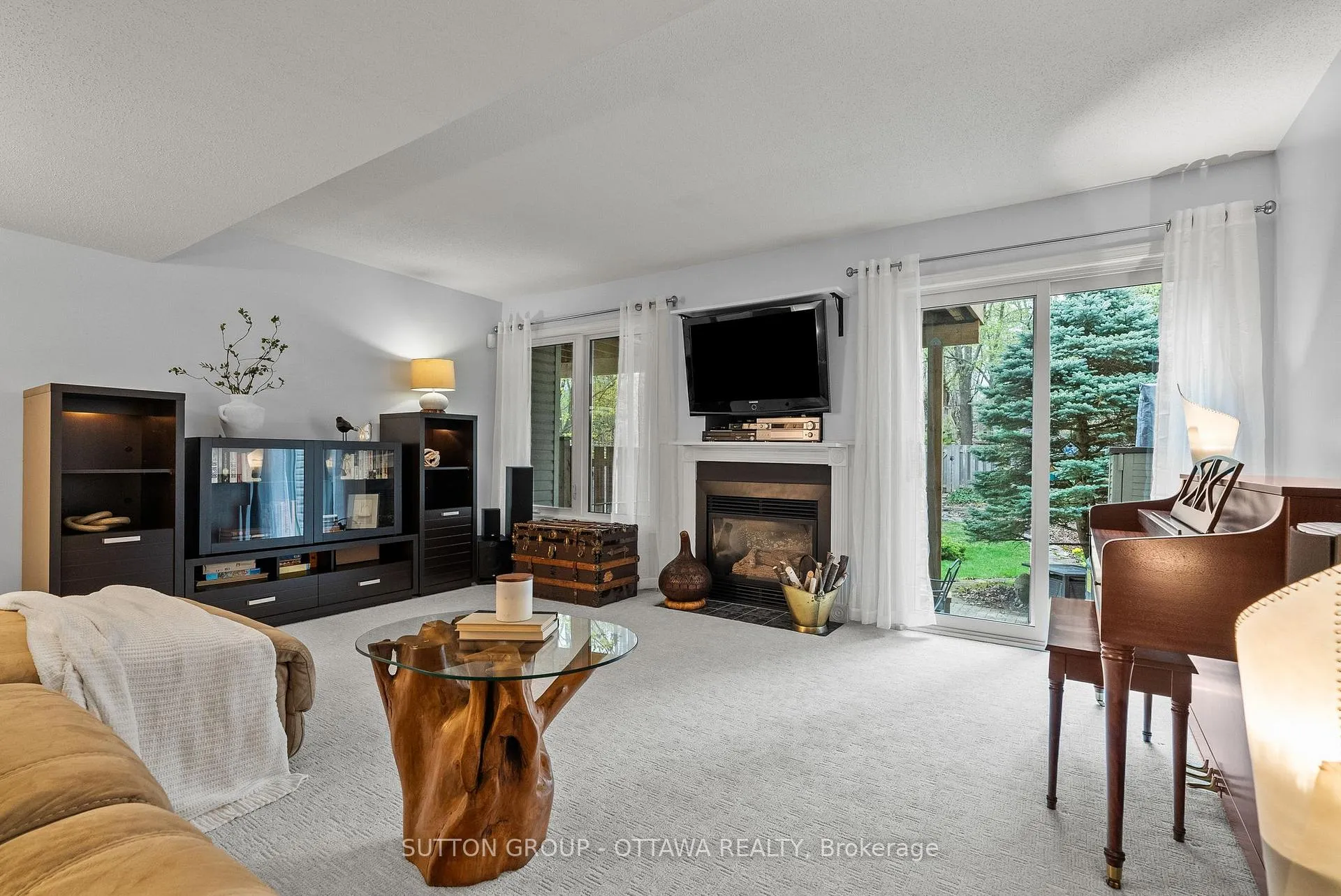 Photo 39 of 97 Corsica Private, Ottawa, Riverview Park — HOMEH