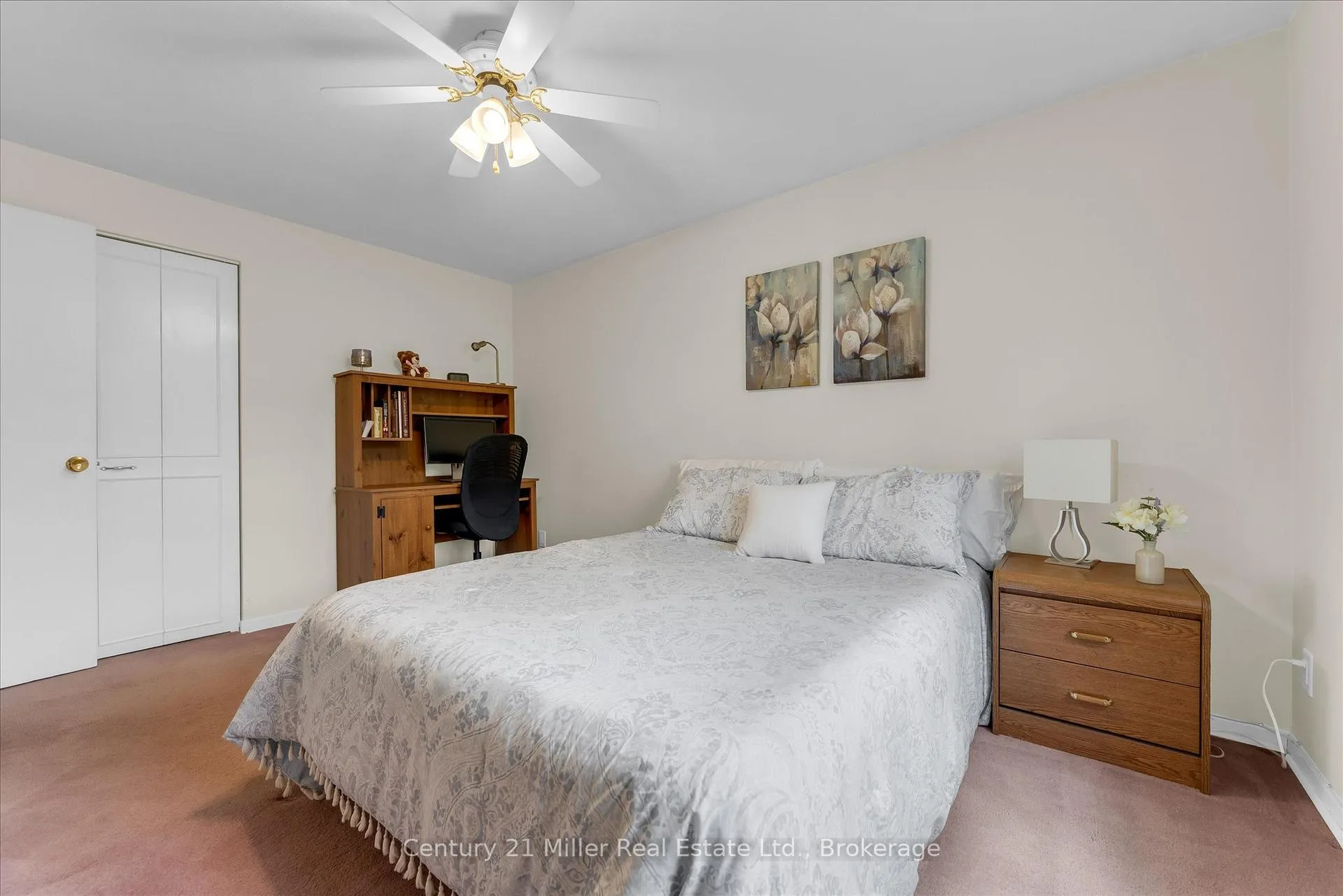 Photo 17 of 534 Elwood Road, Burlington, Roseland — HOMEH