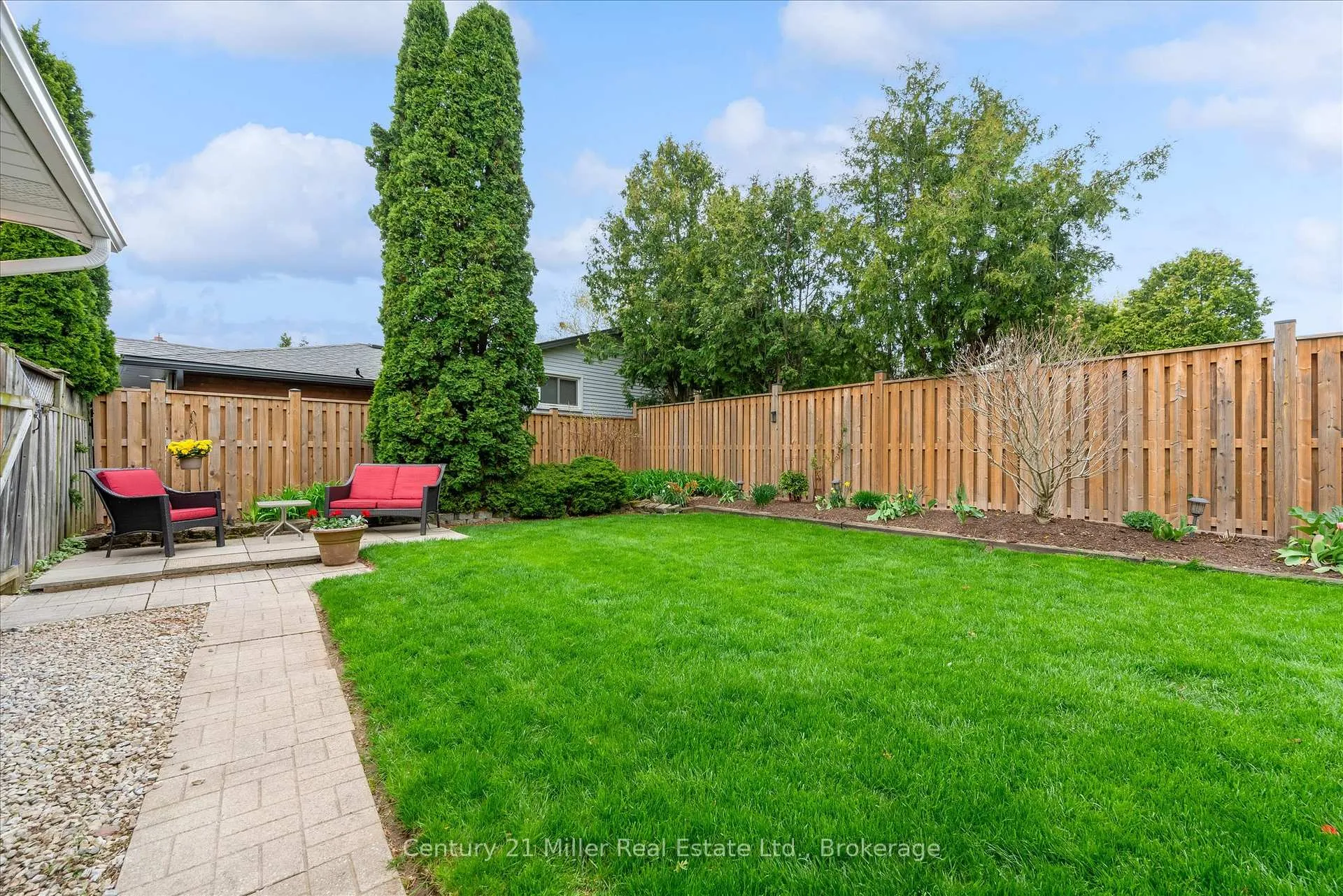 Photo 27 of 534 Elwood Road, Burlington, Roseland — HOMEH