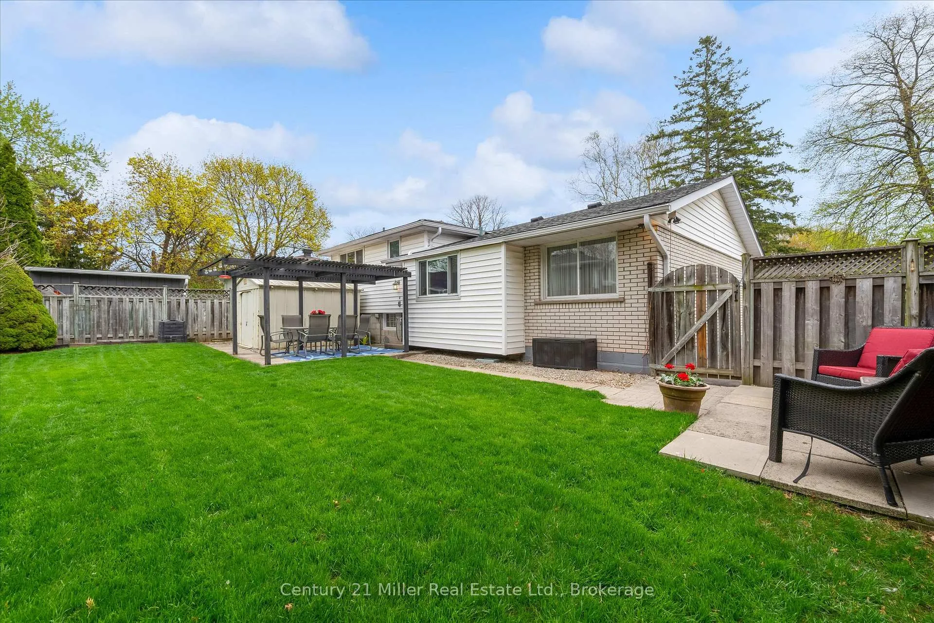 Photo 28 of 534 Elwood Road, Burlington, Roseland — HOMEH