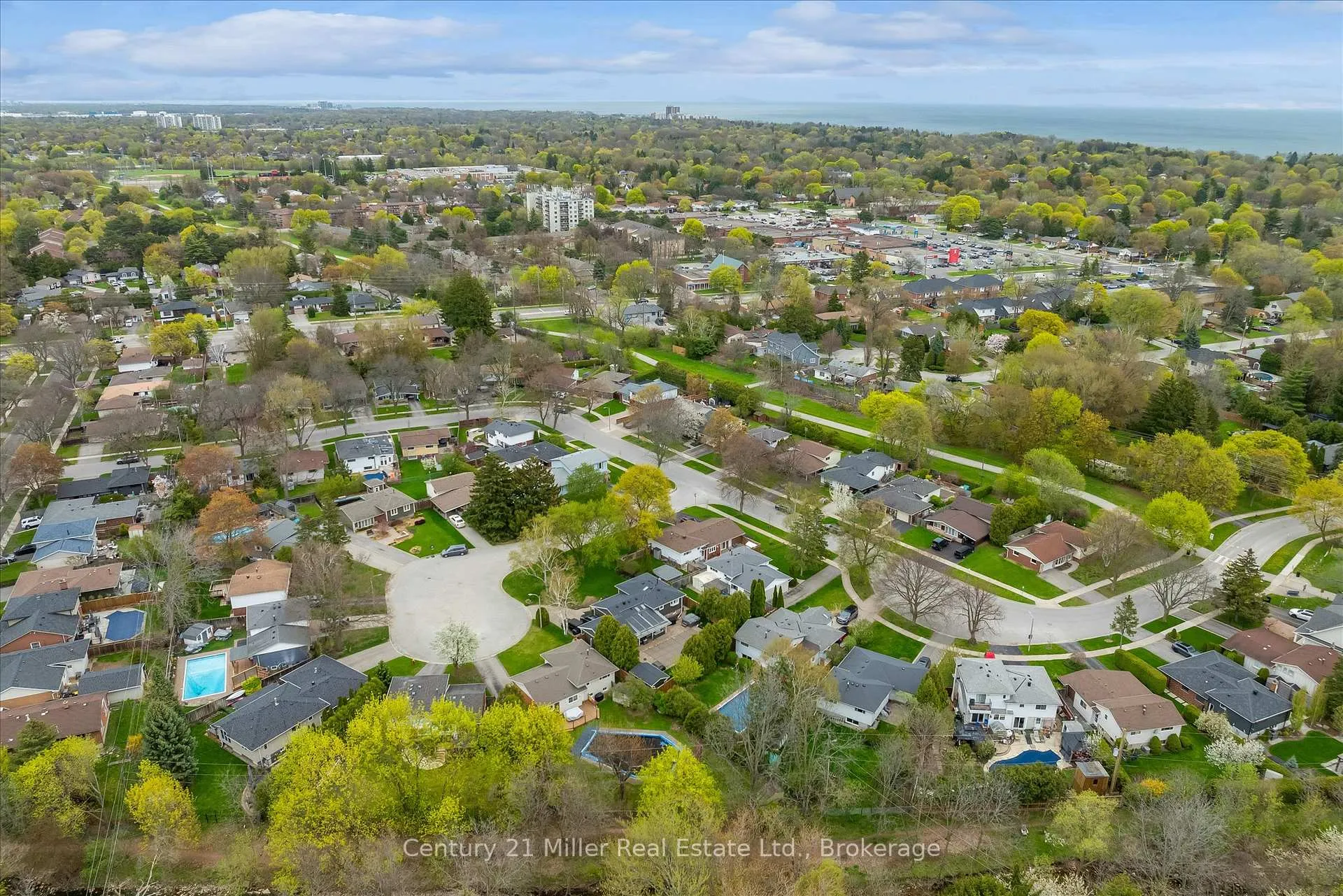 Photo 34 of 534 Elwood Road, Burlington, Roseland — HOMEH
