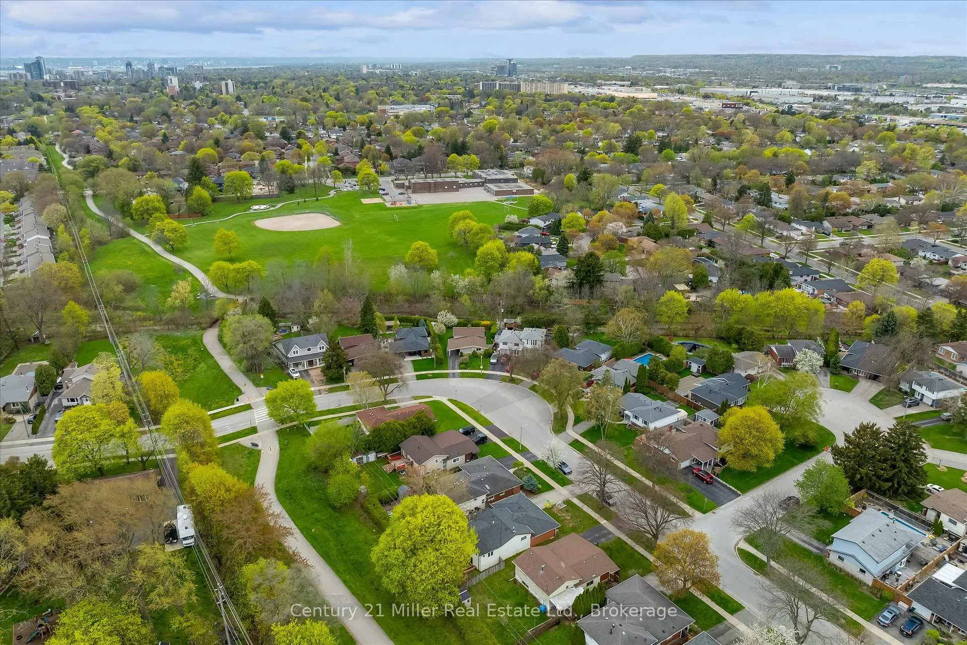 Photo 35 of 534 Elwood Road, Burlington, Roseland — HOMEH