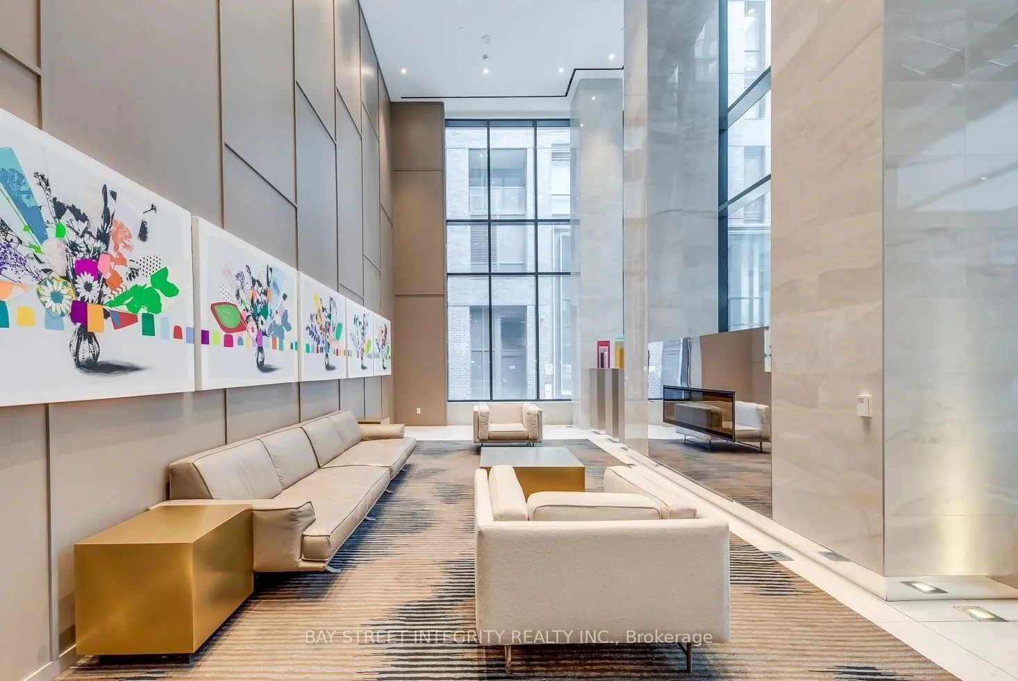 Photo 3 of Unit 3210, 125 Blue Jays Way, Toronto, Waterfront Communities — HOMEH