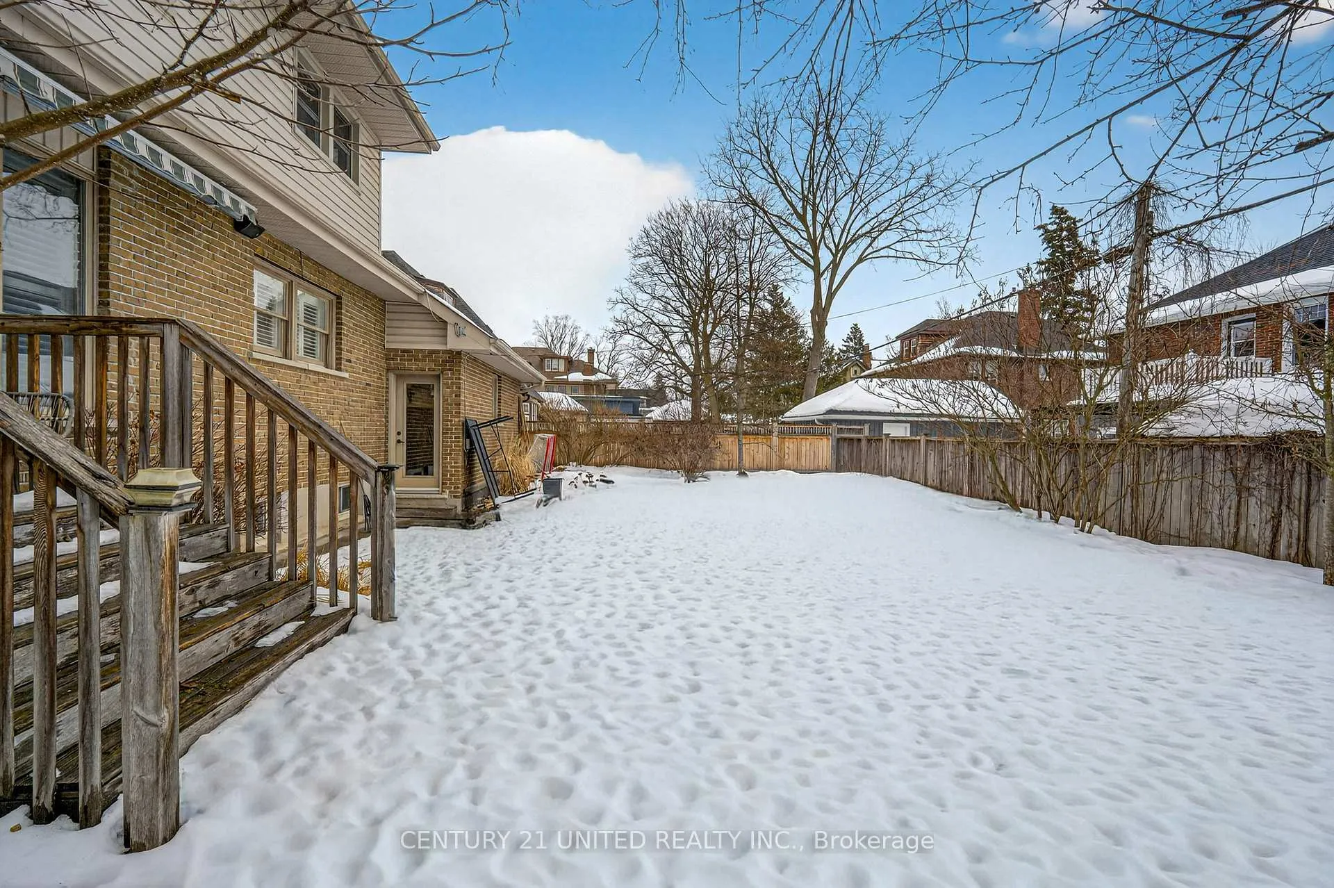 Photo 38 of 499 Hunter Street W, Peterborough, Town Ward 3 — HOMEH