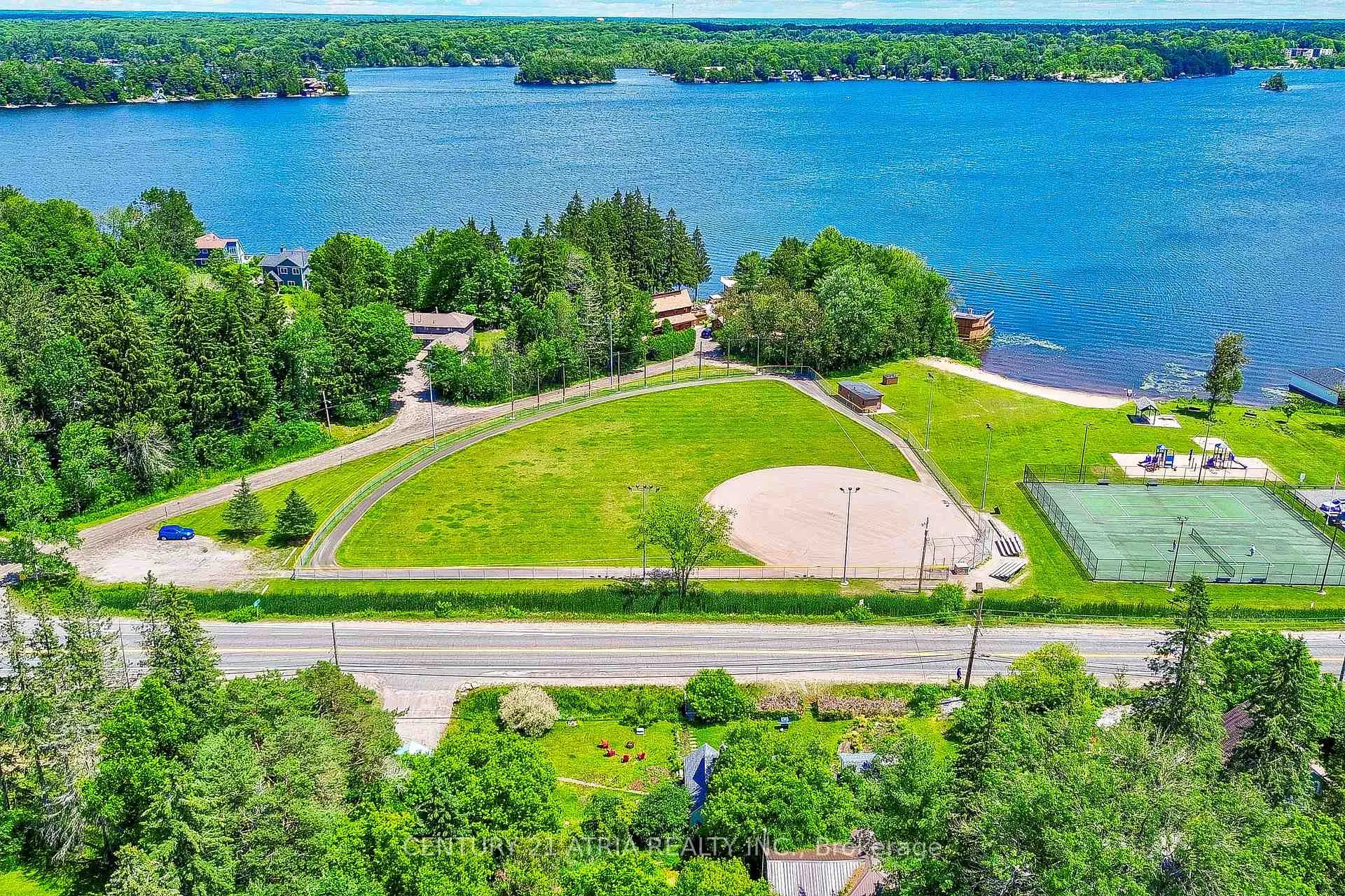 Photo of 785 Muskoka Road 169