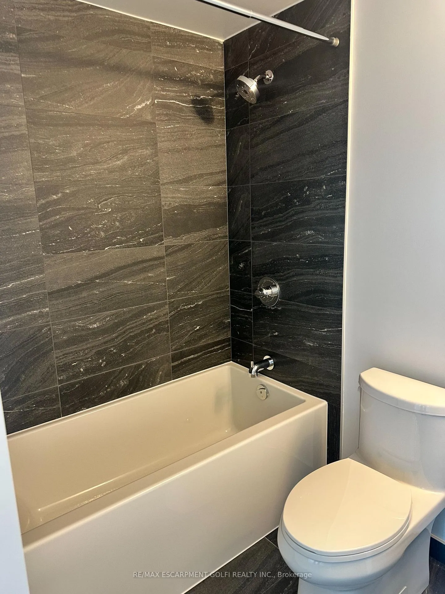 Photo 11 of Unit 1908, 2075 Lakeshore Road, Burlington, Brant — HOMEH