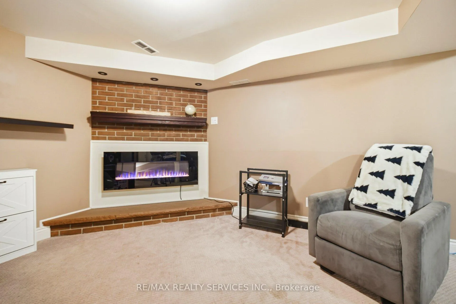 Photo 25 of 19 Dalzell Avenue, Brampton, Heart Lake West — HOMEH