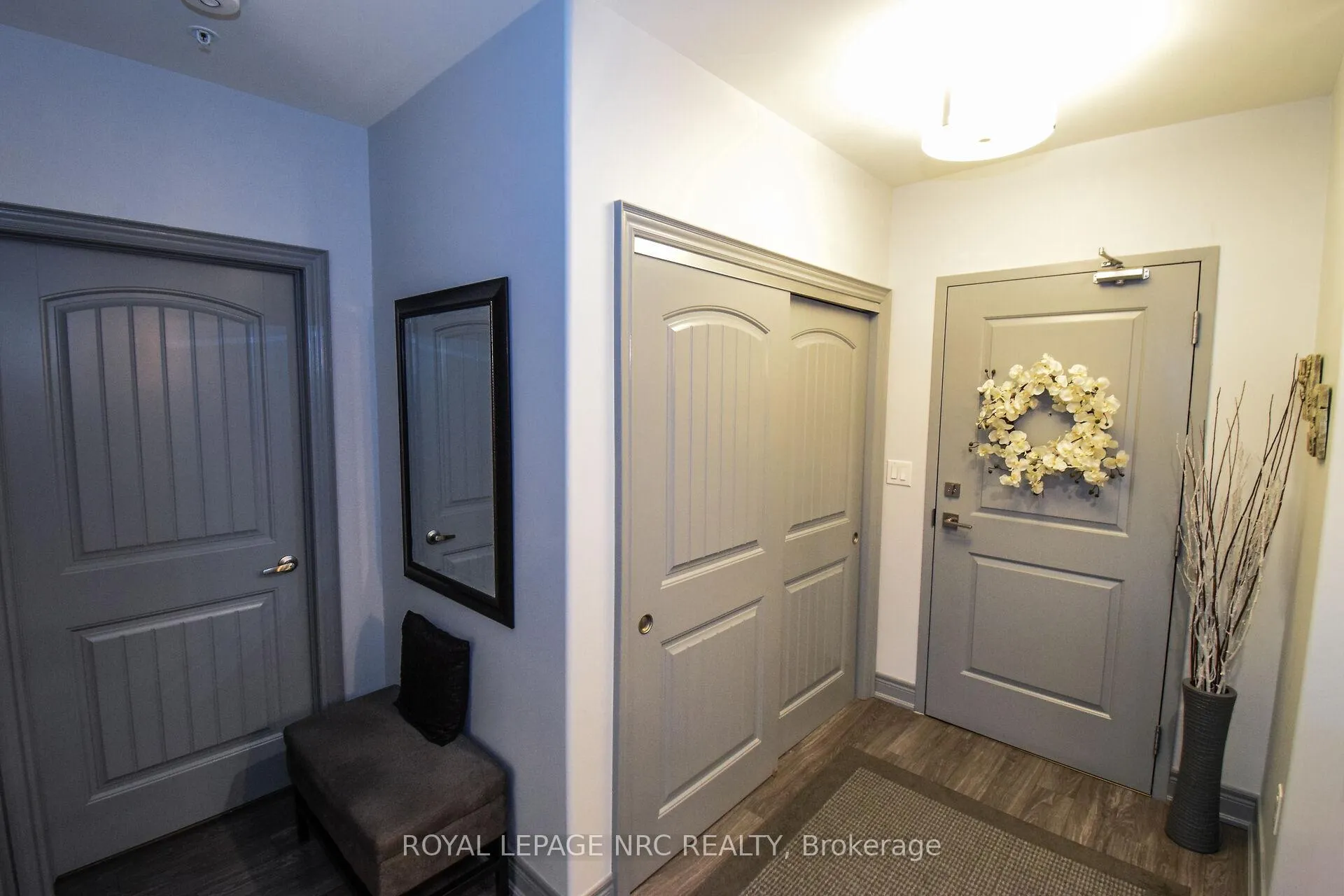 Photo 4 of Unit 305, 379 Scott Street, St. Catharines, Vine/Linwell — HOMEH