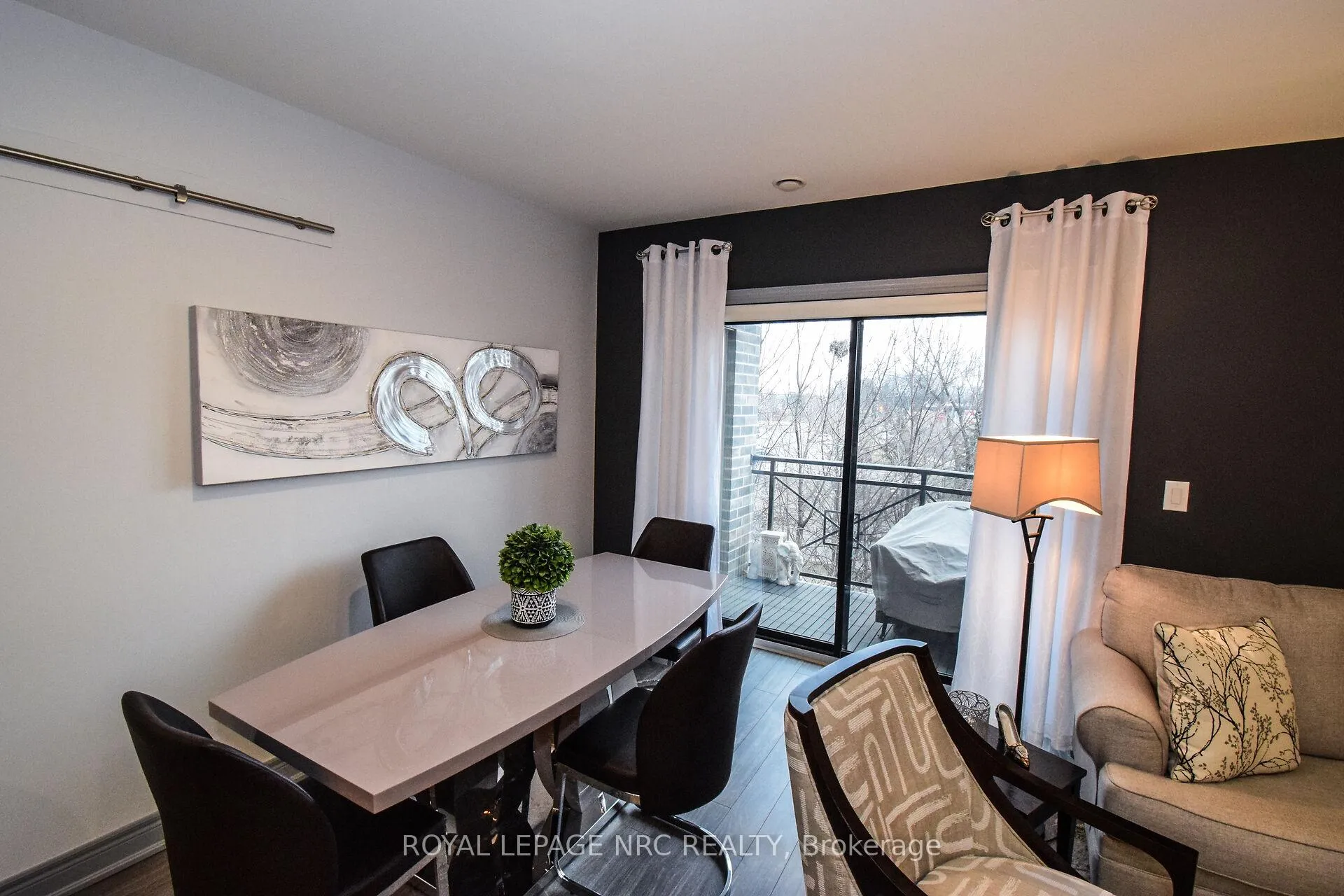 Photo 16 of Unit 305, 379 Scott Street, St. Catharines, Vine/Linwell — HOMEH