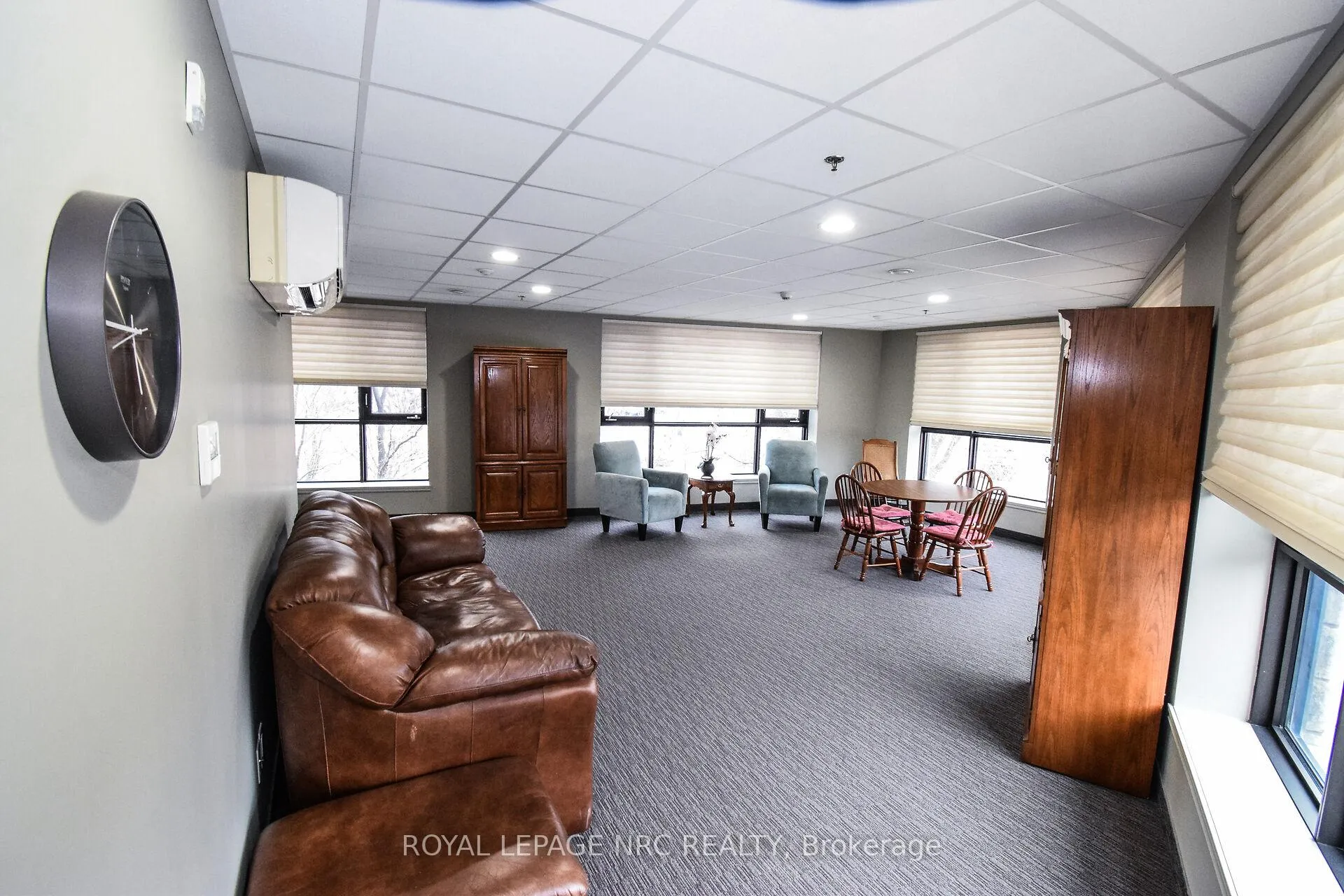 Photo 34 of Unit 305, 379 Scott Street, St. Catharines, Vine/Linwell — HOMEH
