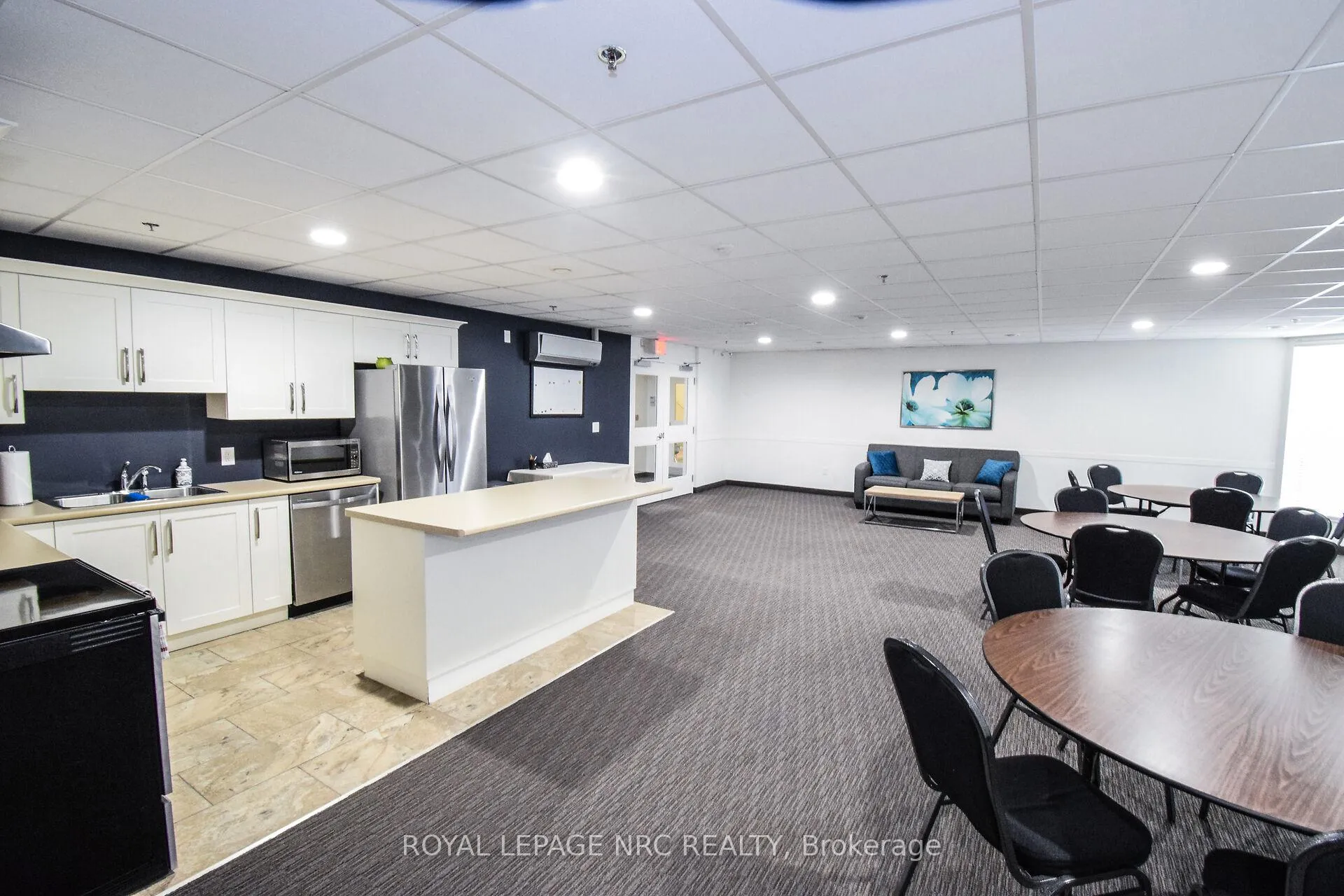 Photo 37 of Unit 305, 379 Scott Street, St. Catharines, Vine/Linwell — HOMEH