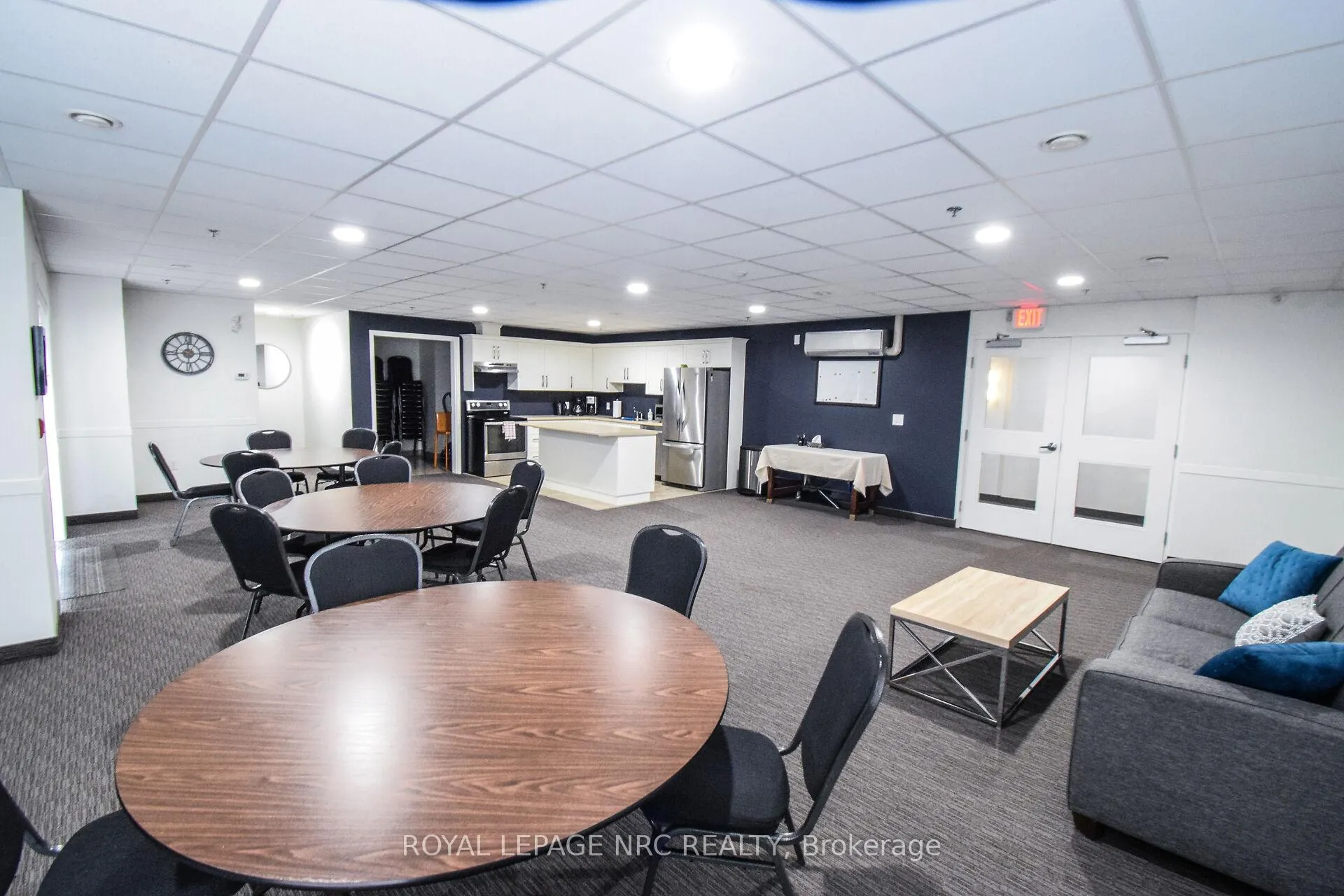 Photo 38 of Unit 305, 379 Scott Street, St. Catharines, Vine/Linwell — HOMEH