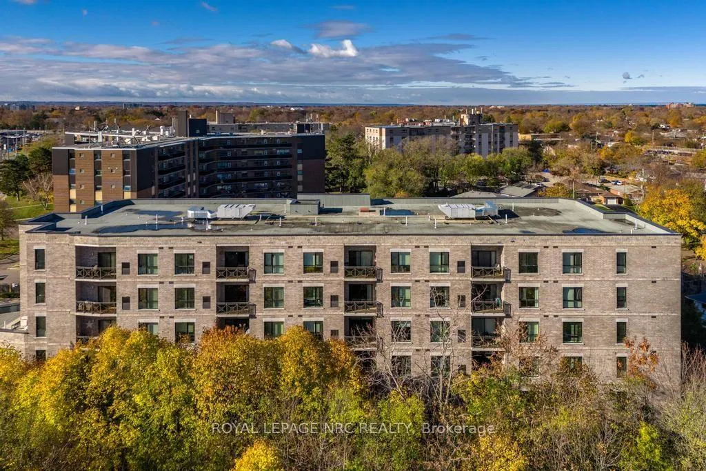 Photo 42 of Unit 305, 379 Scott Street, St. Catharines, Vine/Linwell — HOMEH