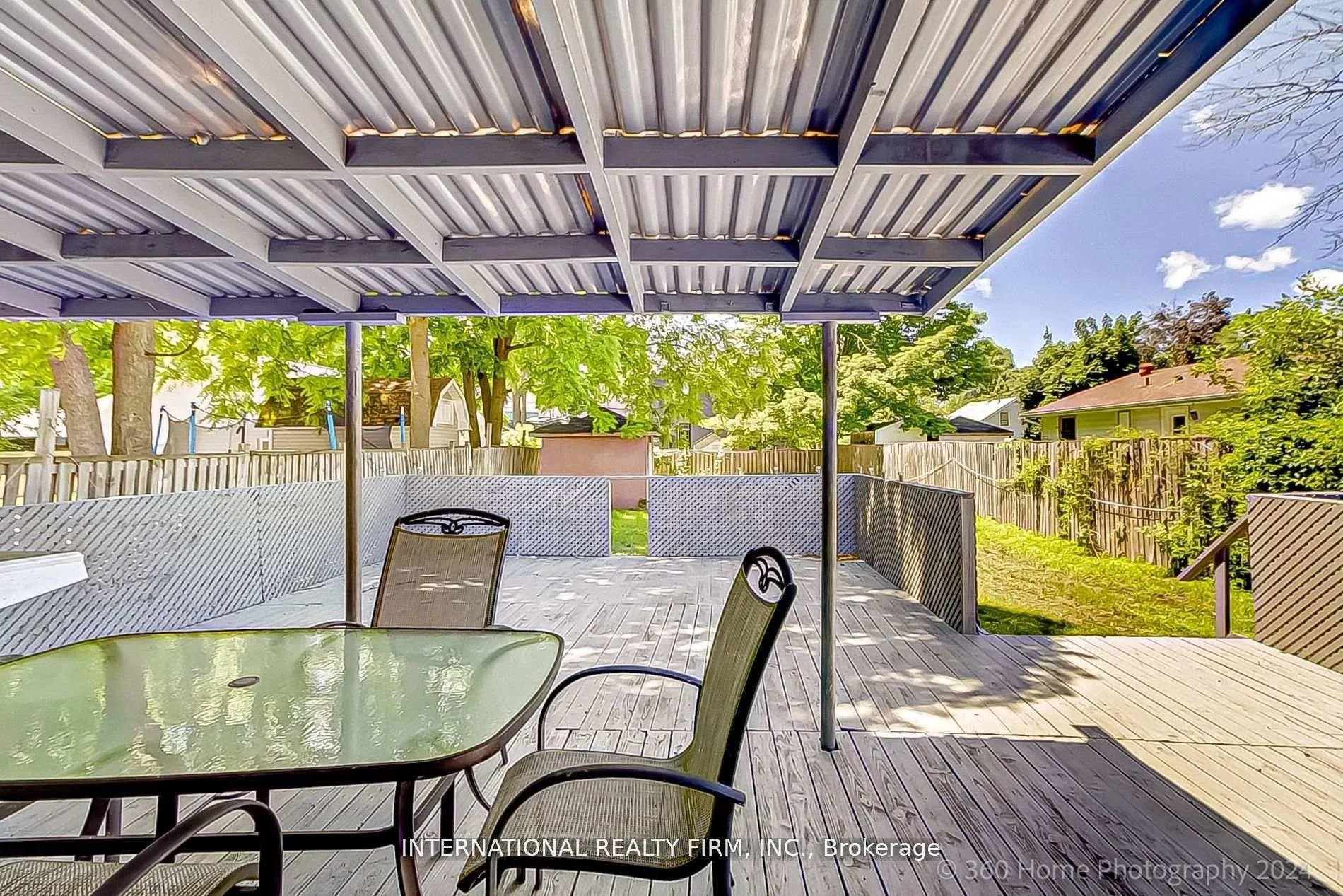 Photo 18 of 304 Innisfil Street, Barrie, Allandale — HOMEH