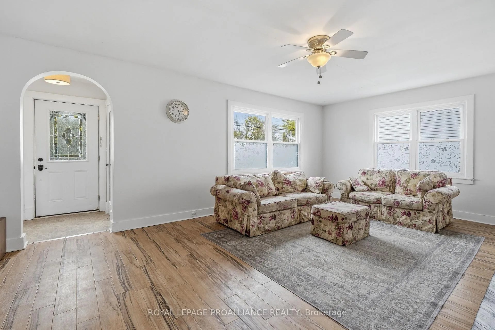 Photo 8 of 306 Dufferin Avenue, Belleville, Belleville Ward — HOMEH