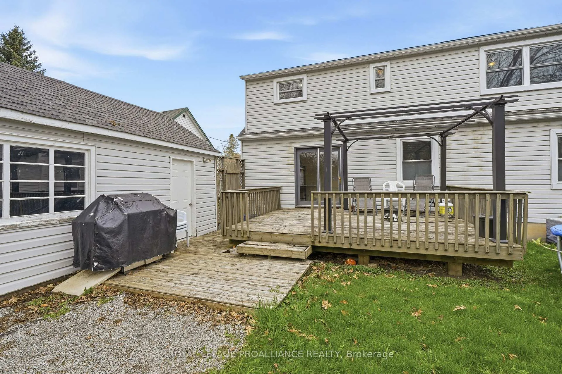 Photo 38 of 306 Dufferin Avenue, Belleville, Belleville Ward — HOMEH
