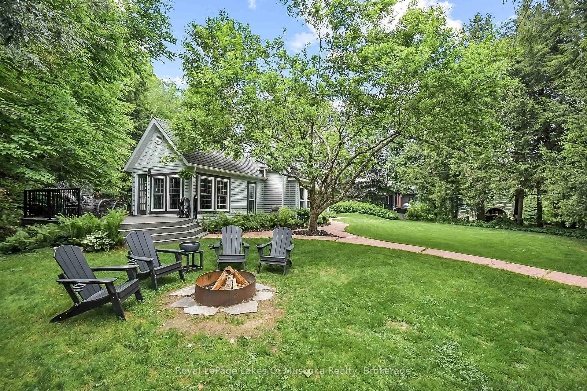 Photo 7 of 103 Southbank Drive, Bracebridge, Draper — HOMEH