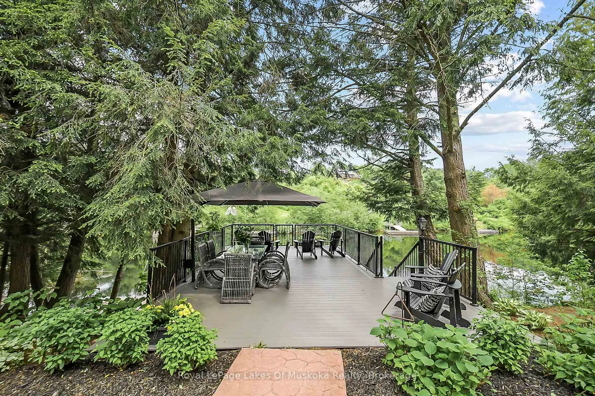 Photo 9 of 103 Southbank Drive, Bracebridge, Draper — HOMEH