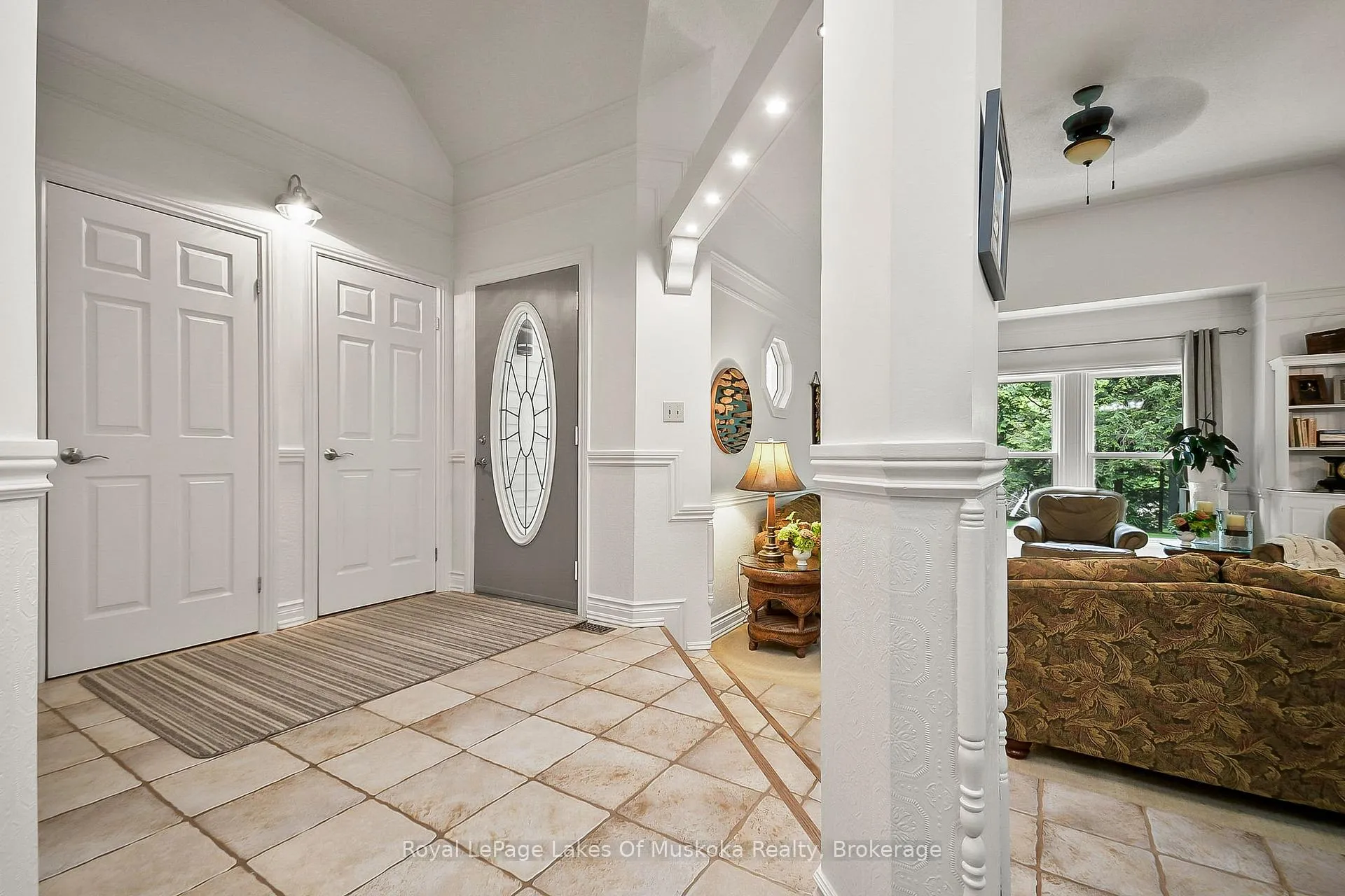 Photo 24 of 103 Southbank Drive, Bracebridge, Draper — HOMEH
