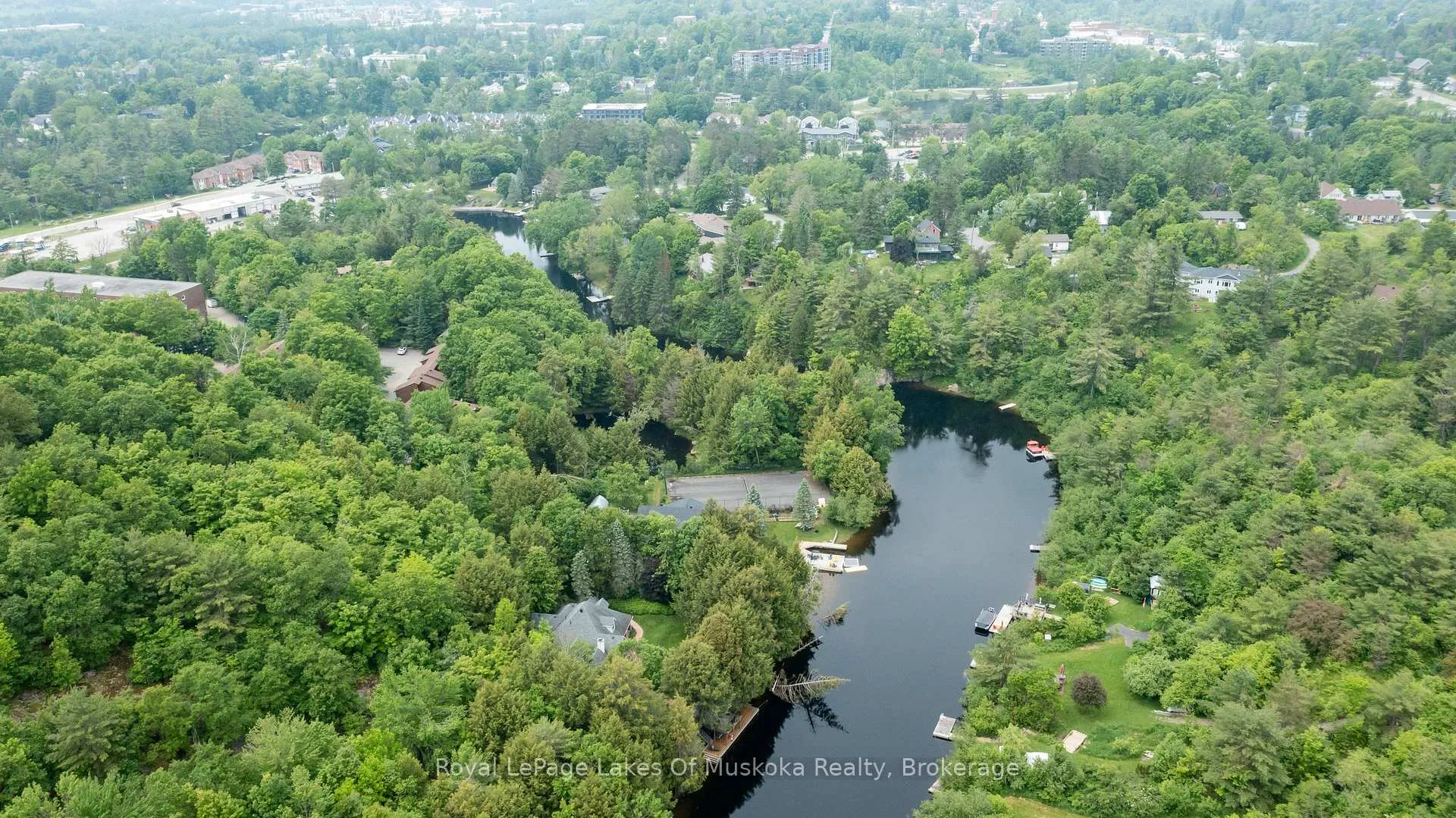 Photo 39 of 103 Southbank Drive, Bracebridge, Draper — HOMEH