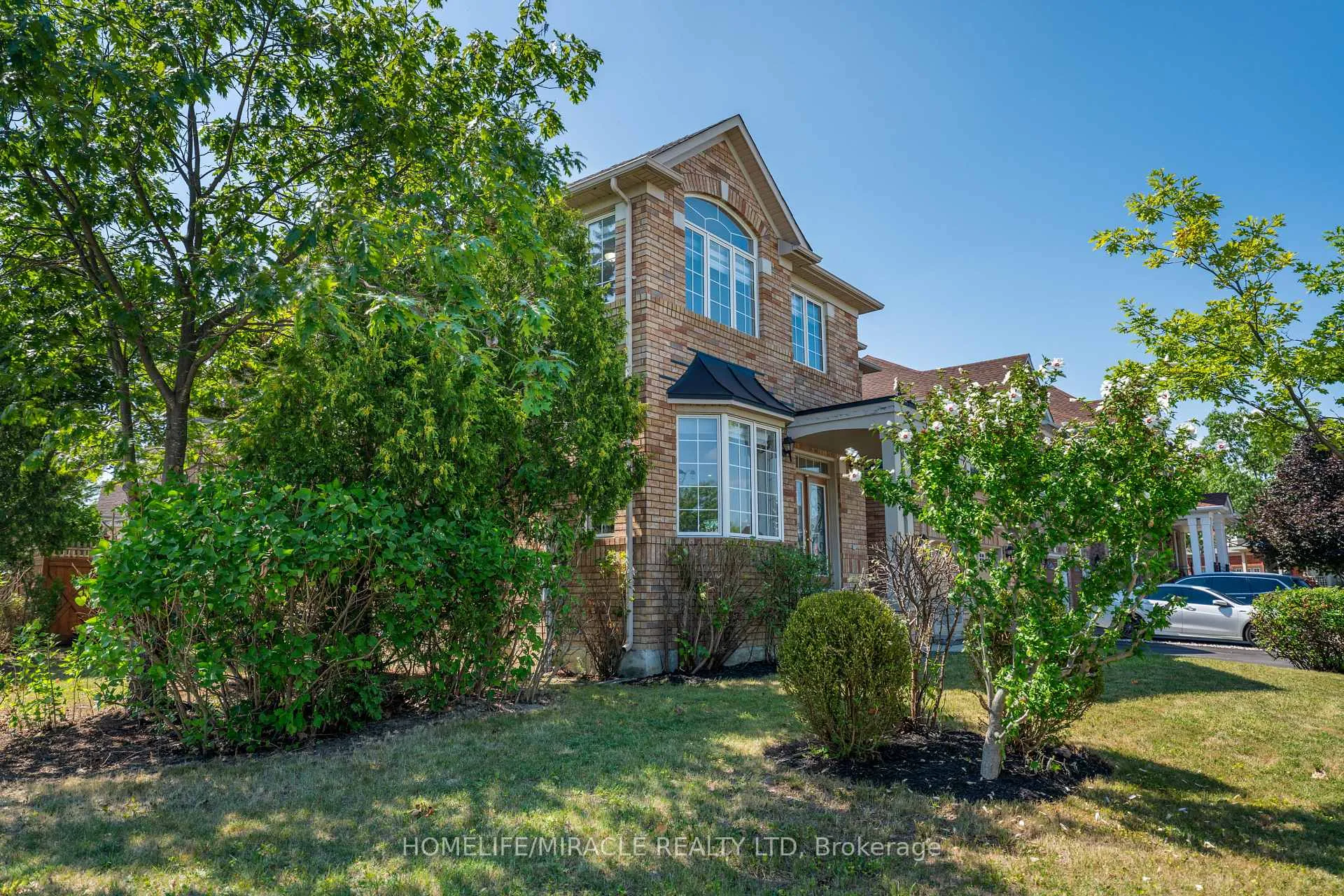 Photo 2 of 1 Vision Way, Brampton, Vales of Castlemore — HOMEH