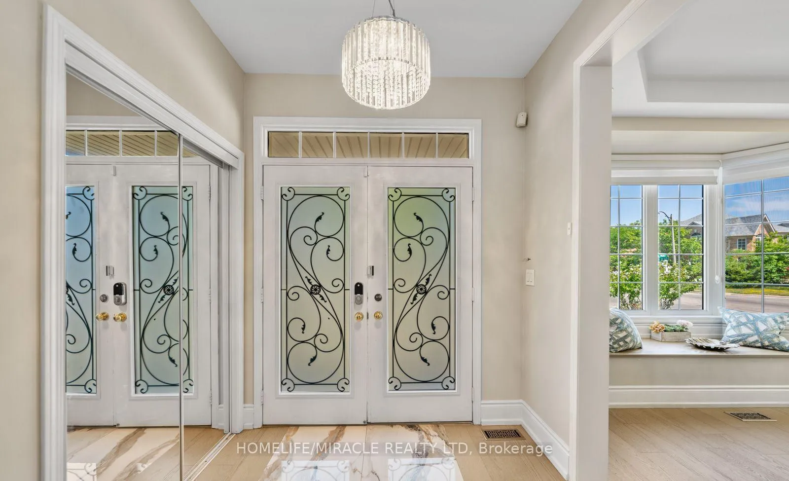 Photo 4 of 1 Vision Way, Brampton, Vales of Castlemore — HOMEH
