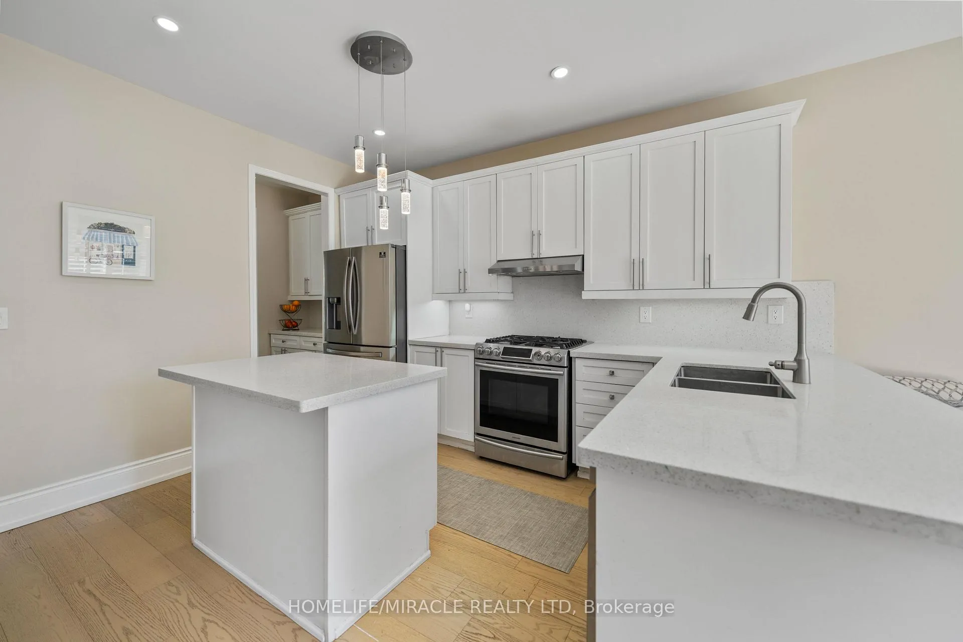 Photo 15 of 1 Vision Way, Brampton, Vales of Castlemore — HOMEH