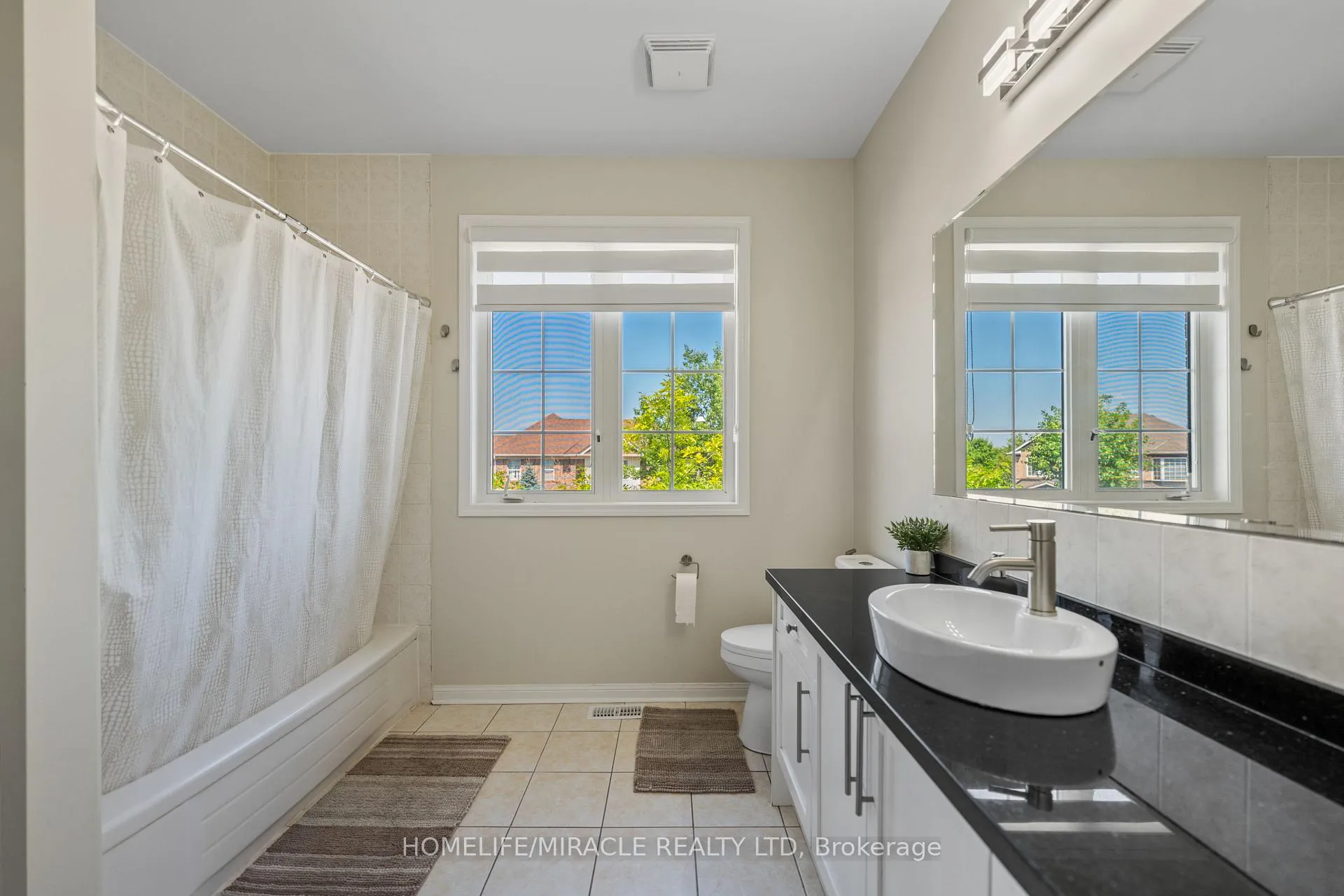 Photo 30 of 1 Vision Way, Brampton, Vales of Castlemore — HOMEH