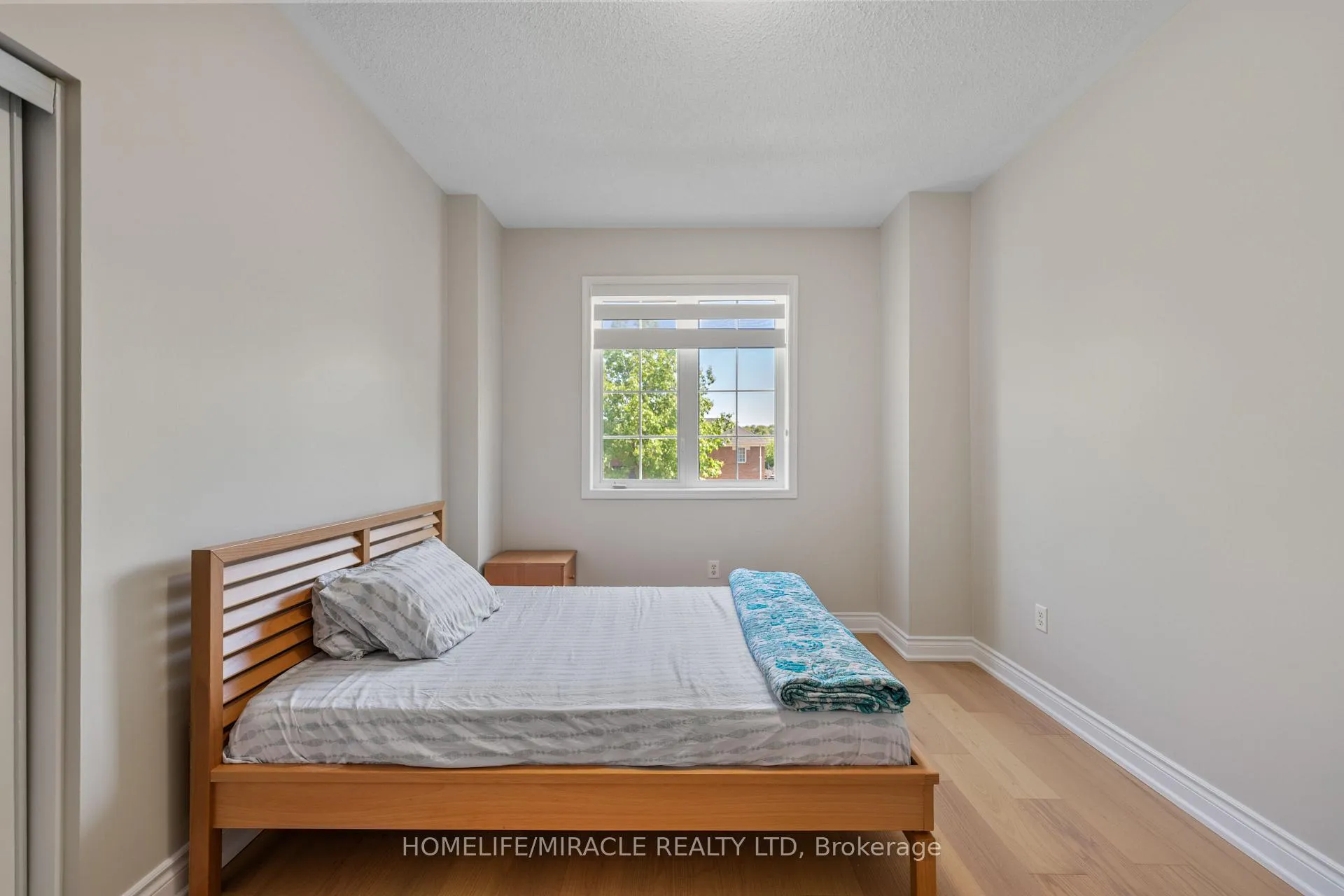 Photo 33 of 1 Vision Way, Brampton, Vales of Castlemore — HOMEH