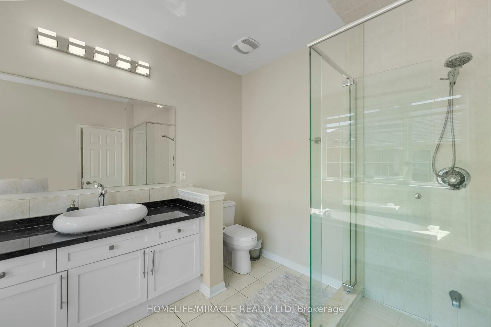 Photo 37 of 1 Vision Way, Brampton, Vales of Castlemore — HOMEH